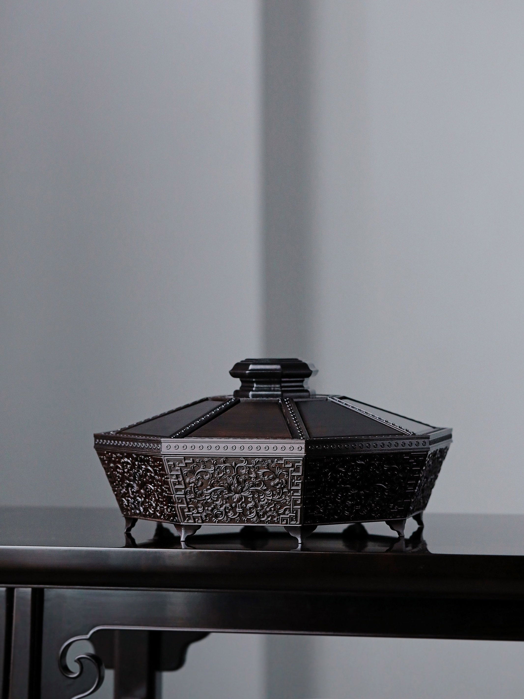 紫光檀 素面 八宝果盒