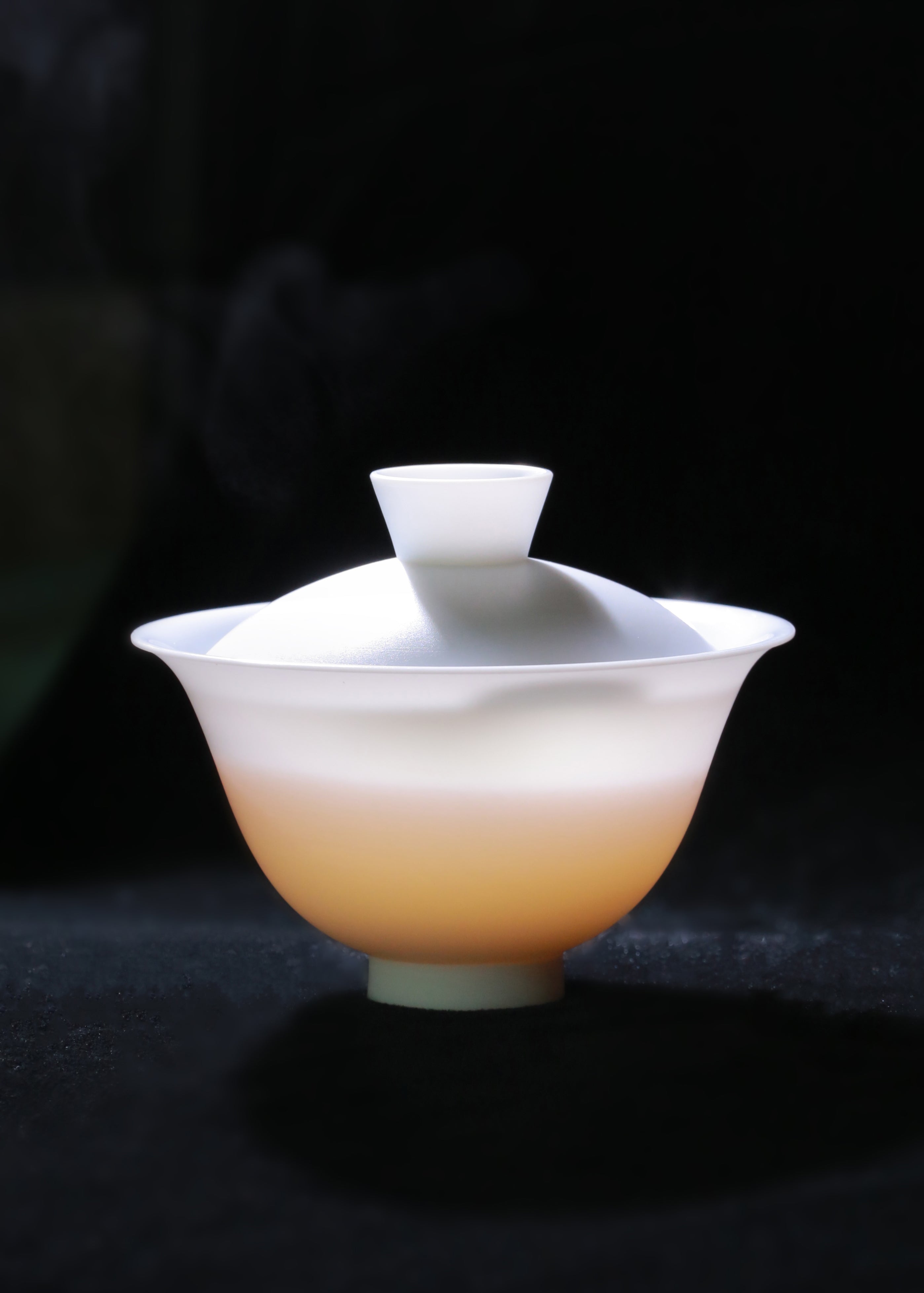 Dayazhai Plain Porcelain Lidded Bowl / Cup