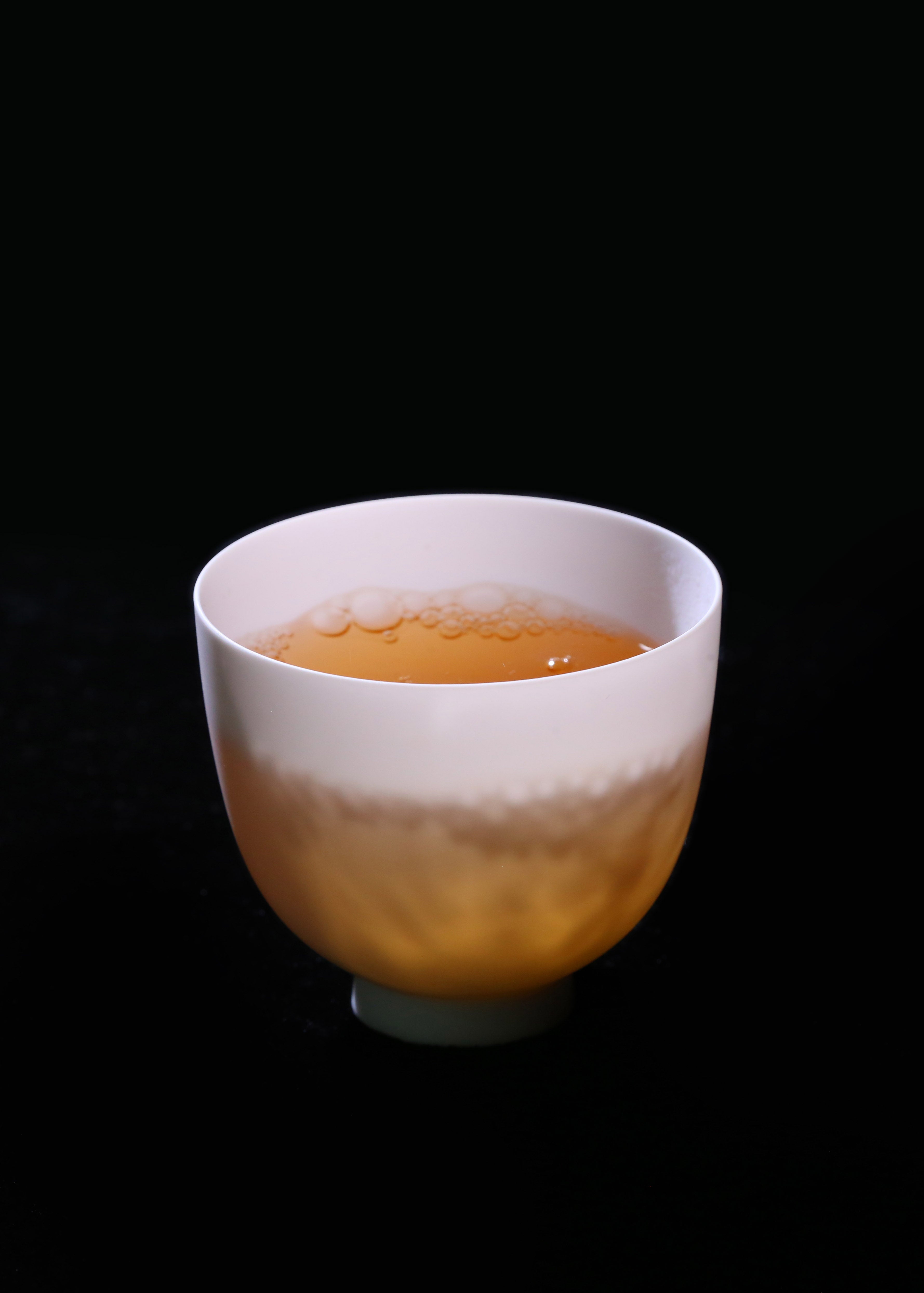 Dayazhai Plain Porcelain Lidded Bowl / Cup