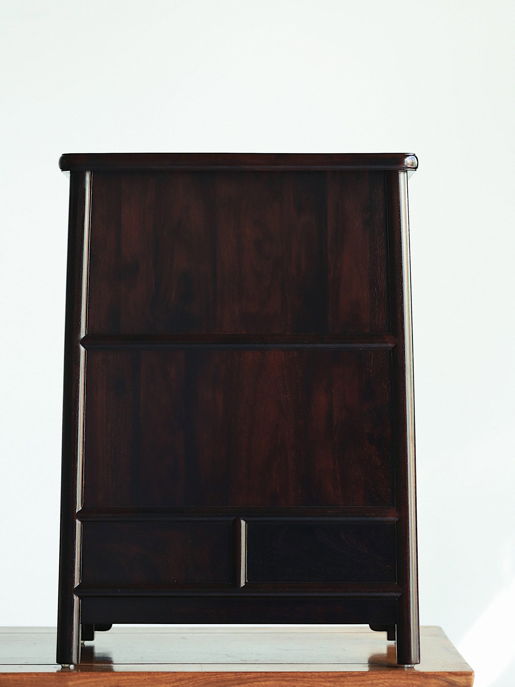 酸枝嵌癭木百寶嵌圓角案上茶邊櫃