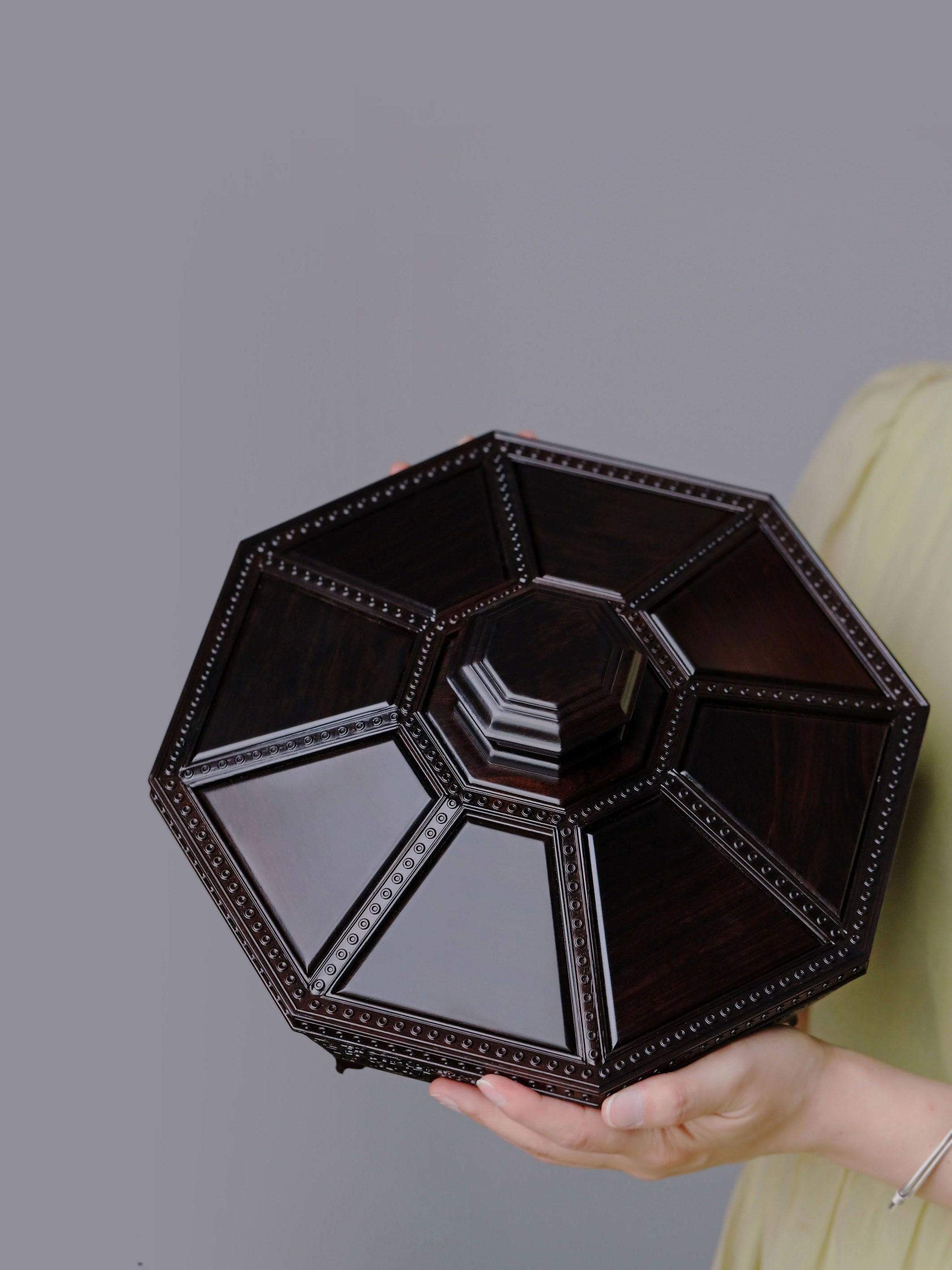 紫光檀 素面 八宝果盒