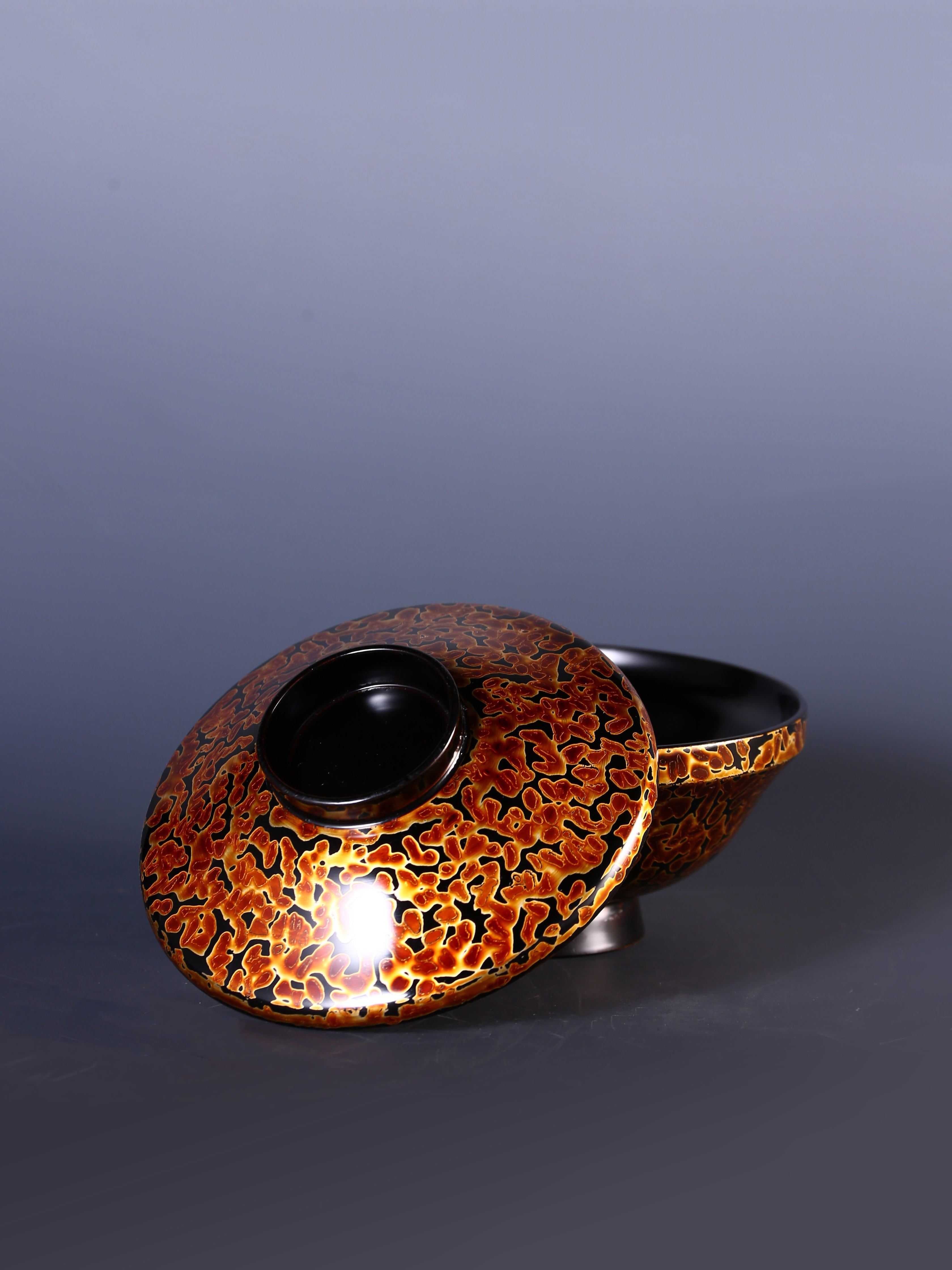 昭和37年(1963年)菠萝漆盖碗