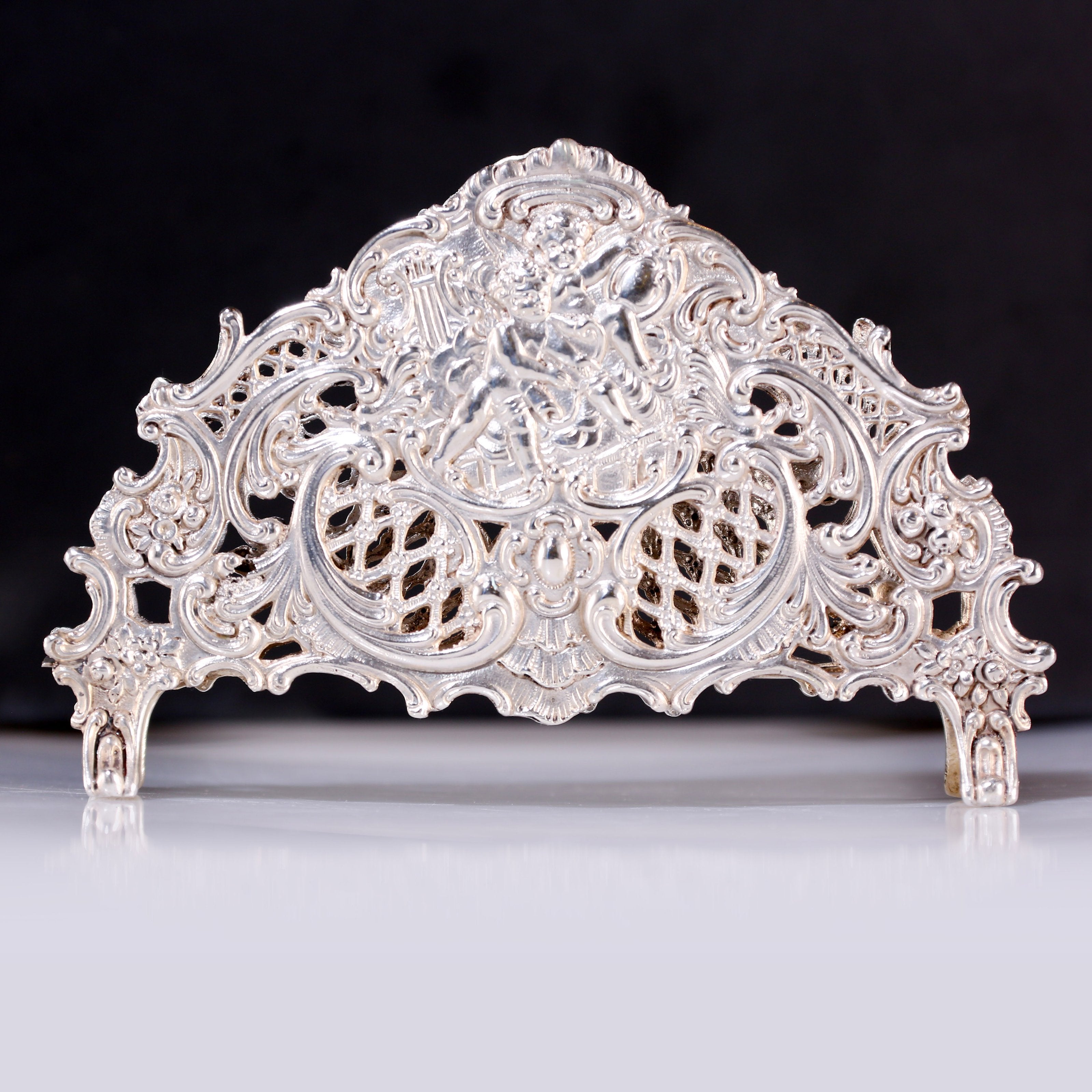 欧洲古董纯银天使纸巾架