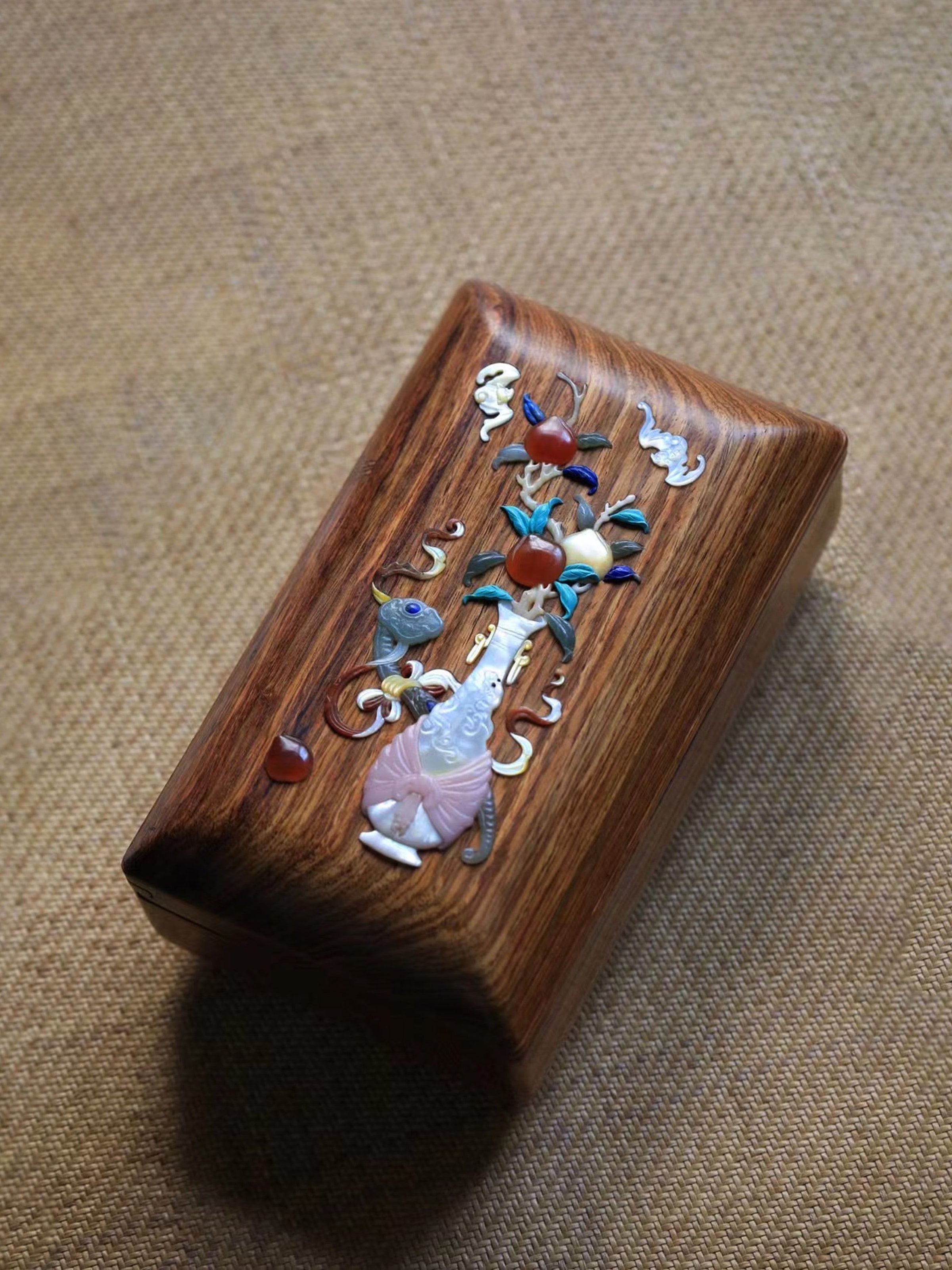 黄花梨 百宝嵌博古 文盒