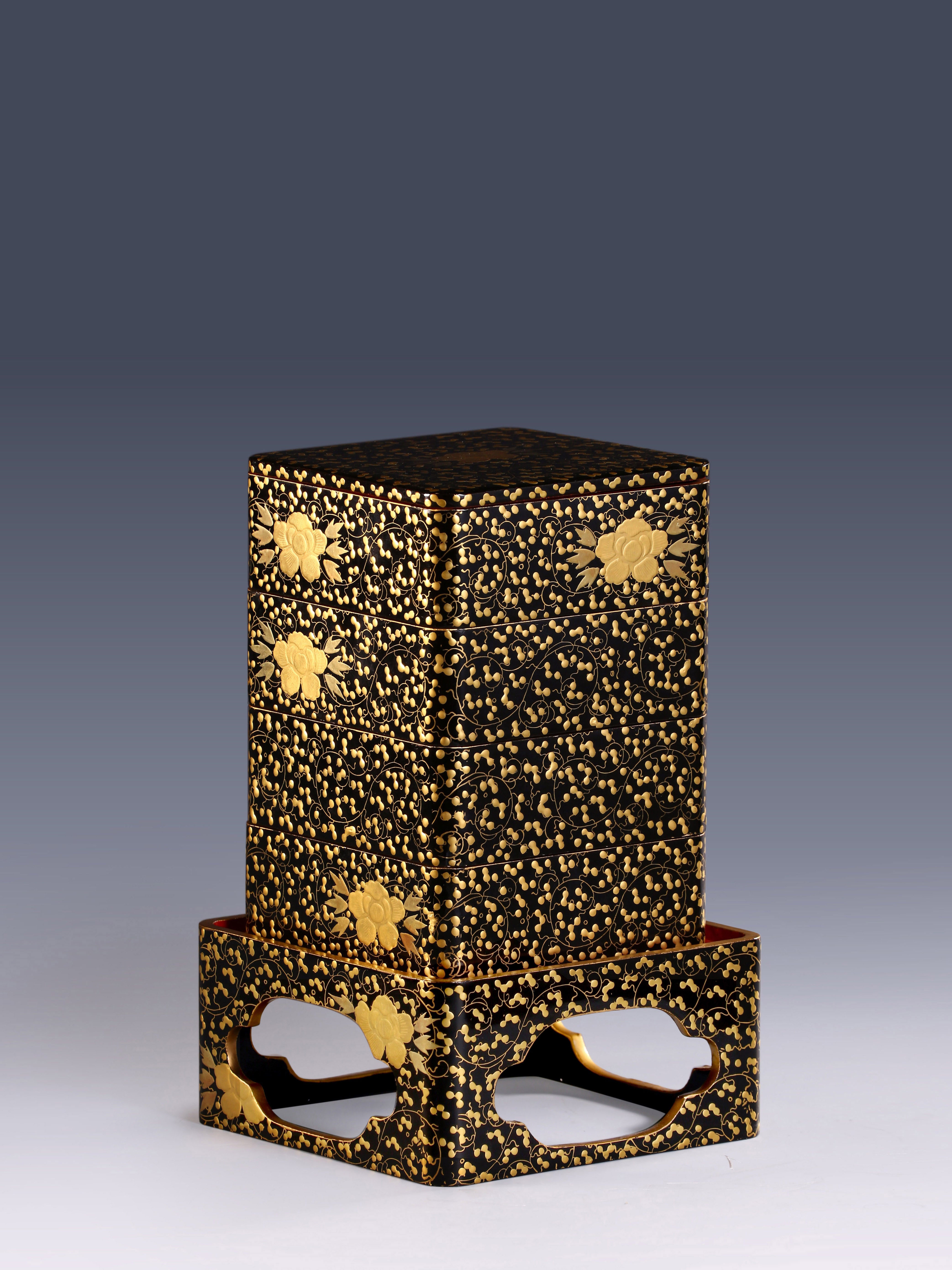 日本金莳绘四重茶盒