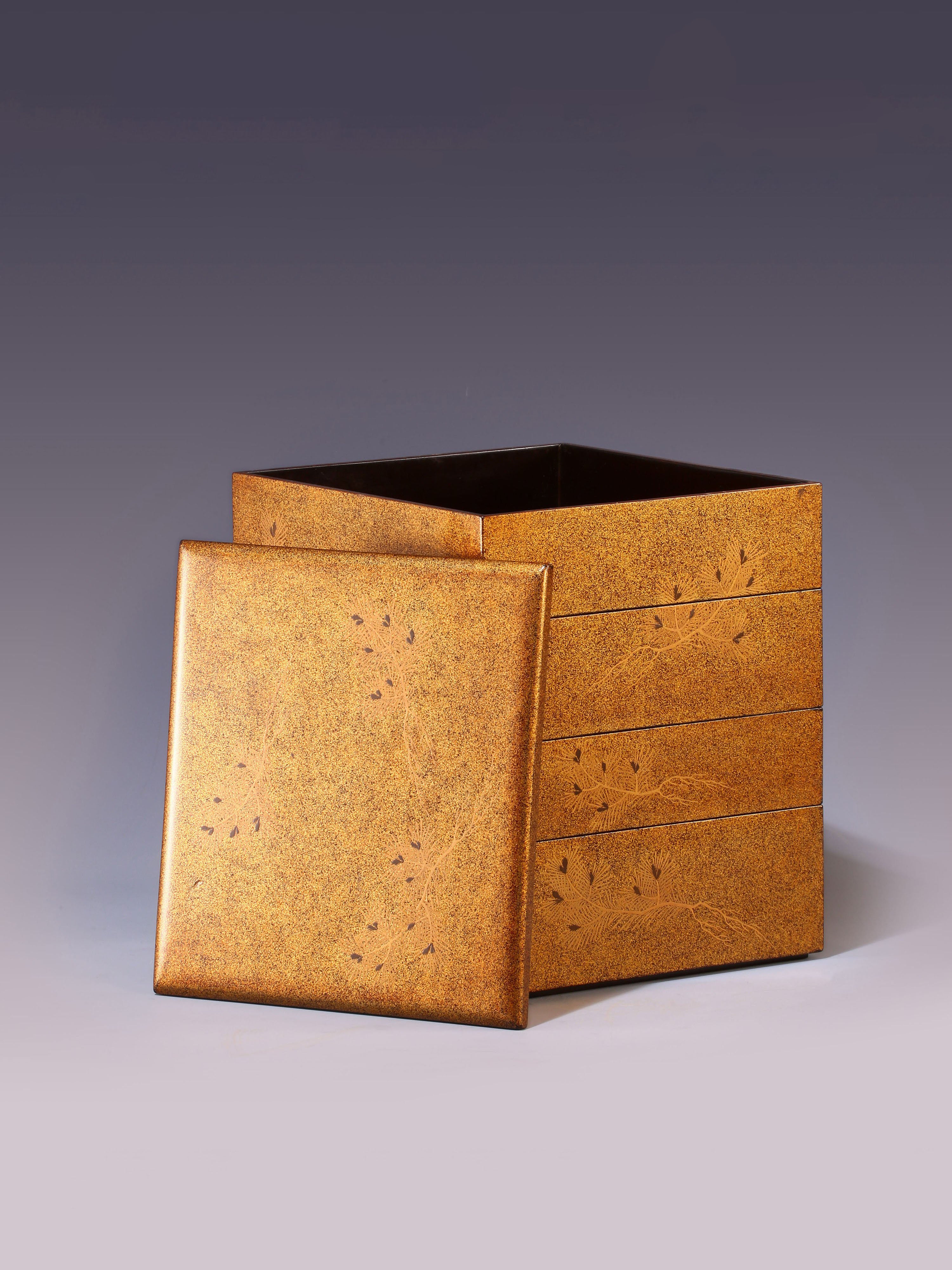 日本大漆莳绘梨地金四撞茶盒