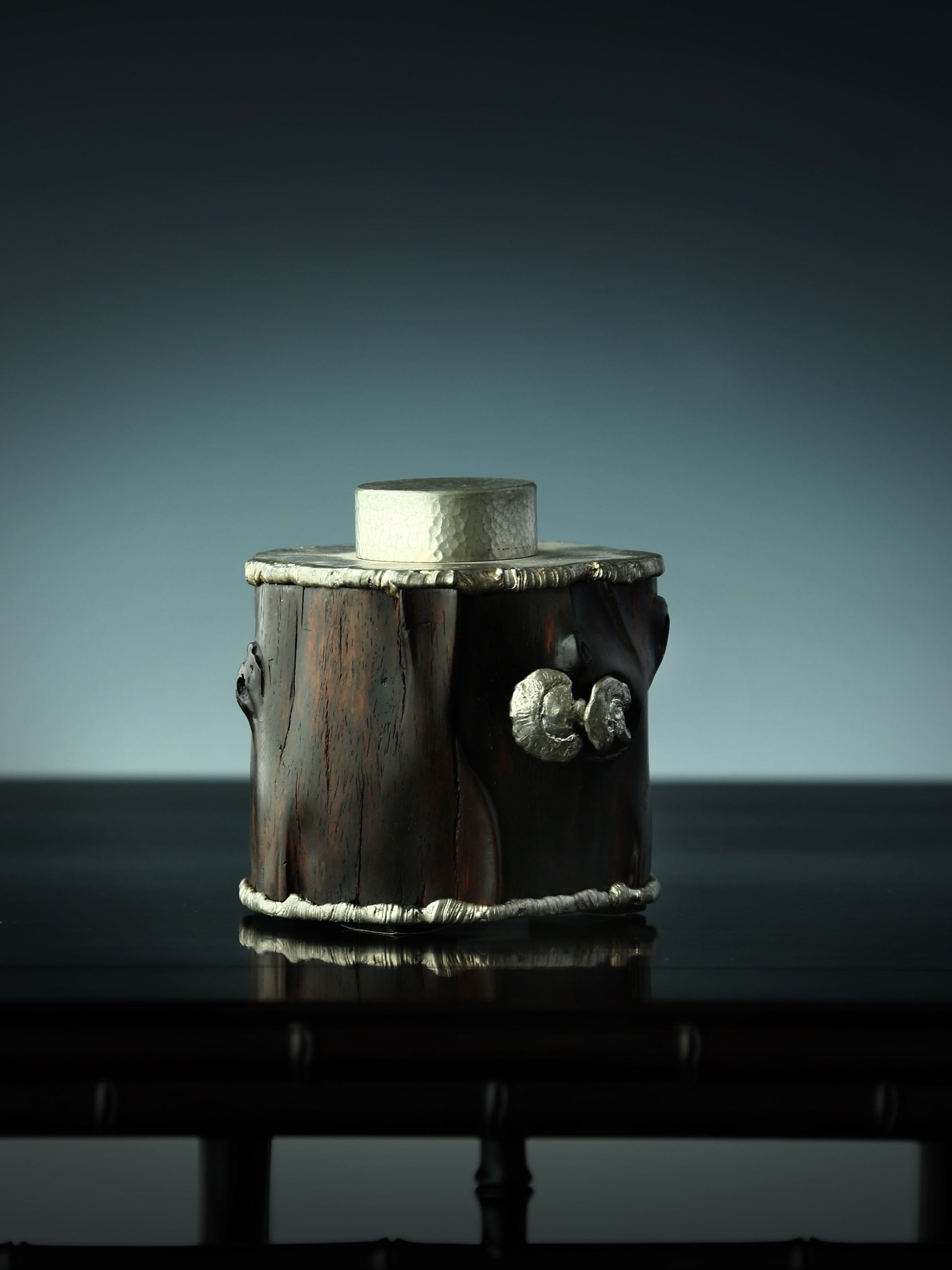 大紅酸枝靈芝錫雕茶葉罐