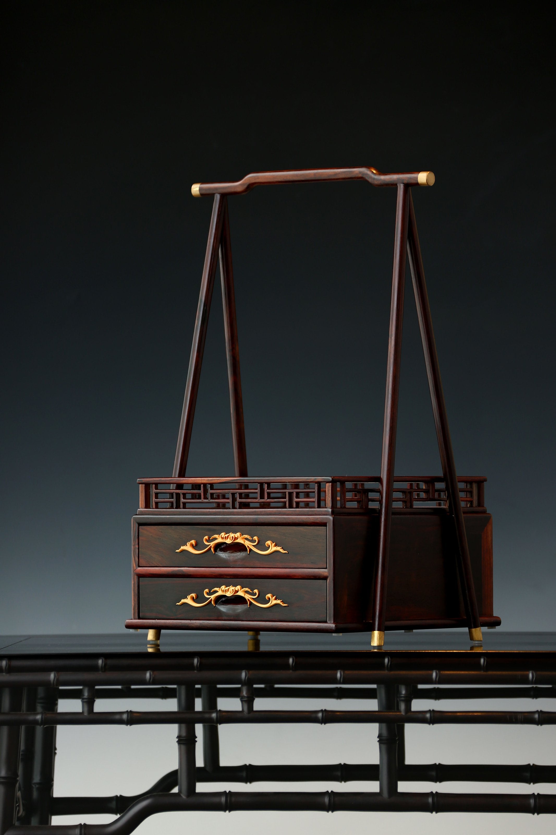 大红酸枝 提梁茶盒