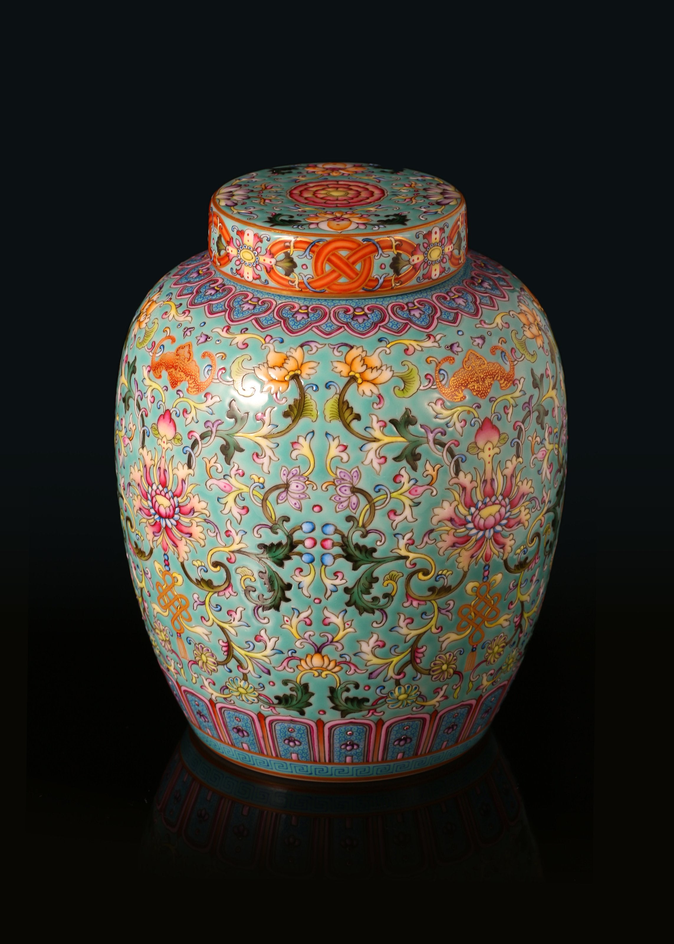 珐琅彩福运延绵天字罐