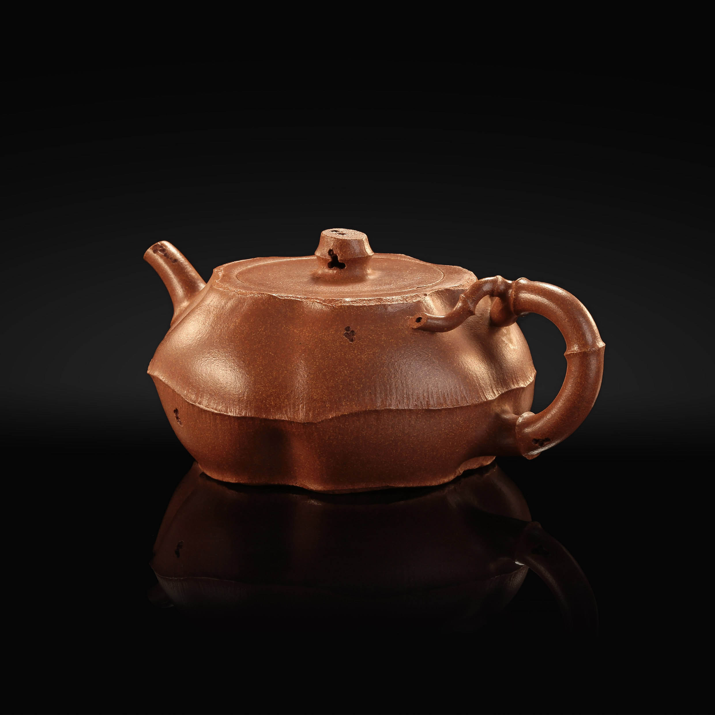 Aged Duan Clay Short Bamboo-joint Teapot