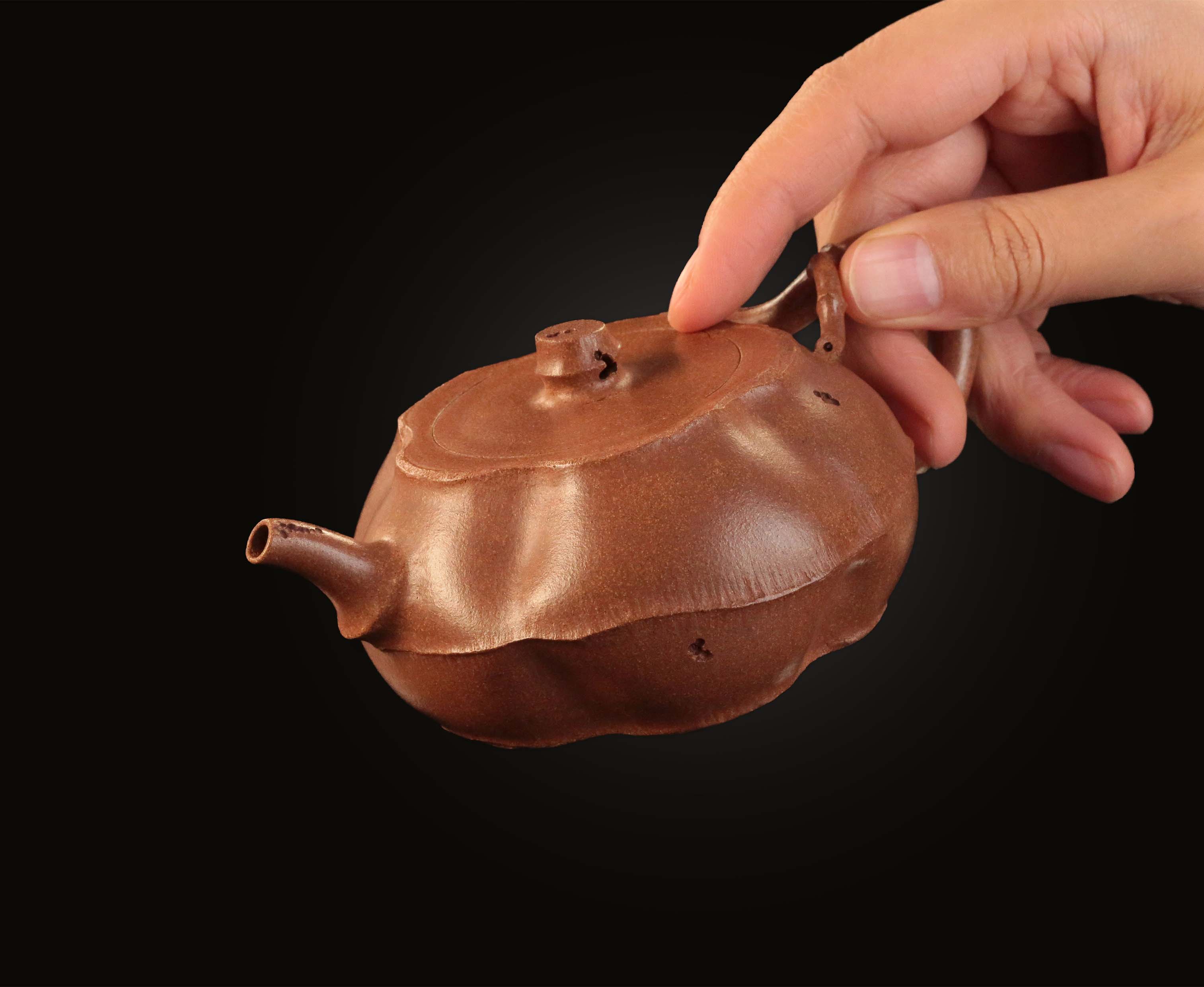 Aged Duan Clay Short Bamboo-joint Teapot