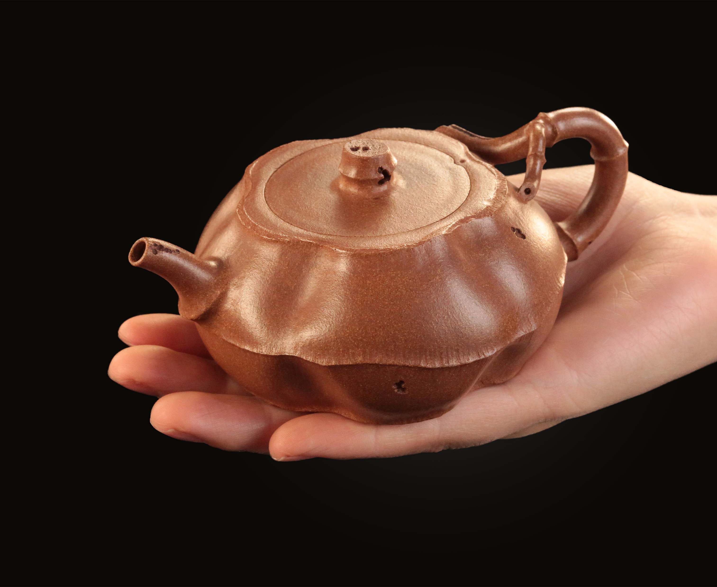 Aged Duan Clay Short Bamboo-joint Teapot