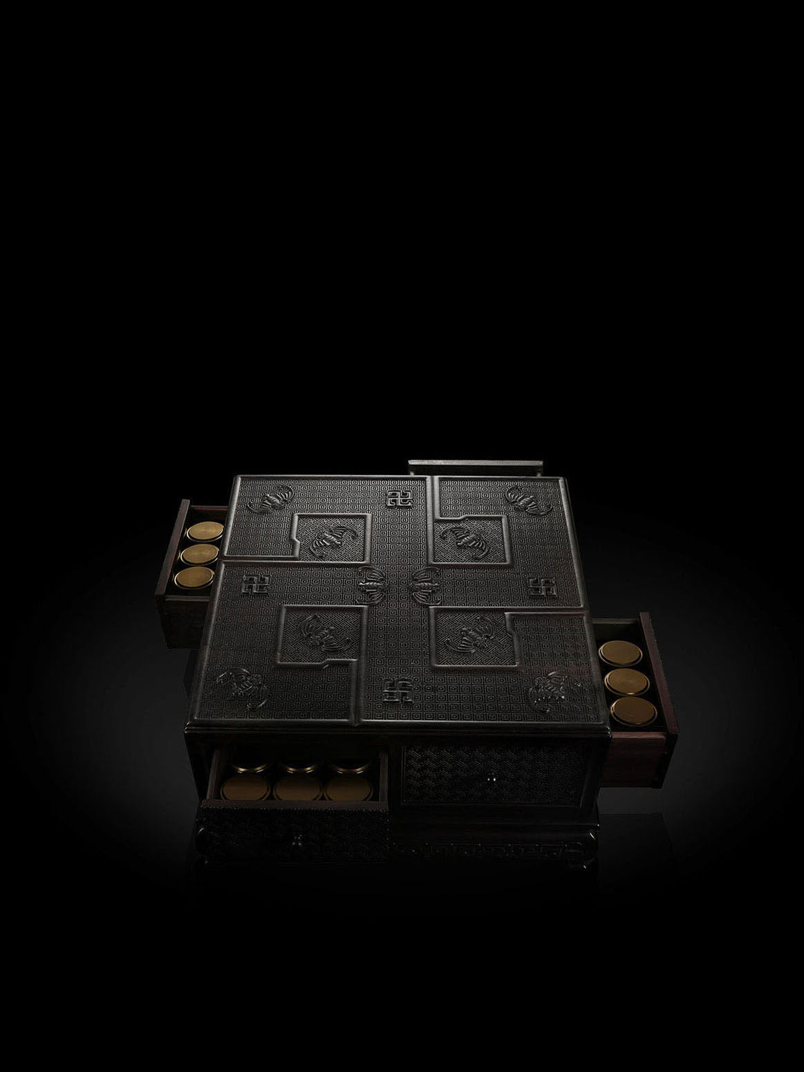 大雅堂万字纹洪福齐天赞比亚紫檀乾隆多宝盒