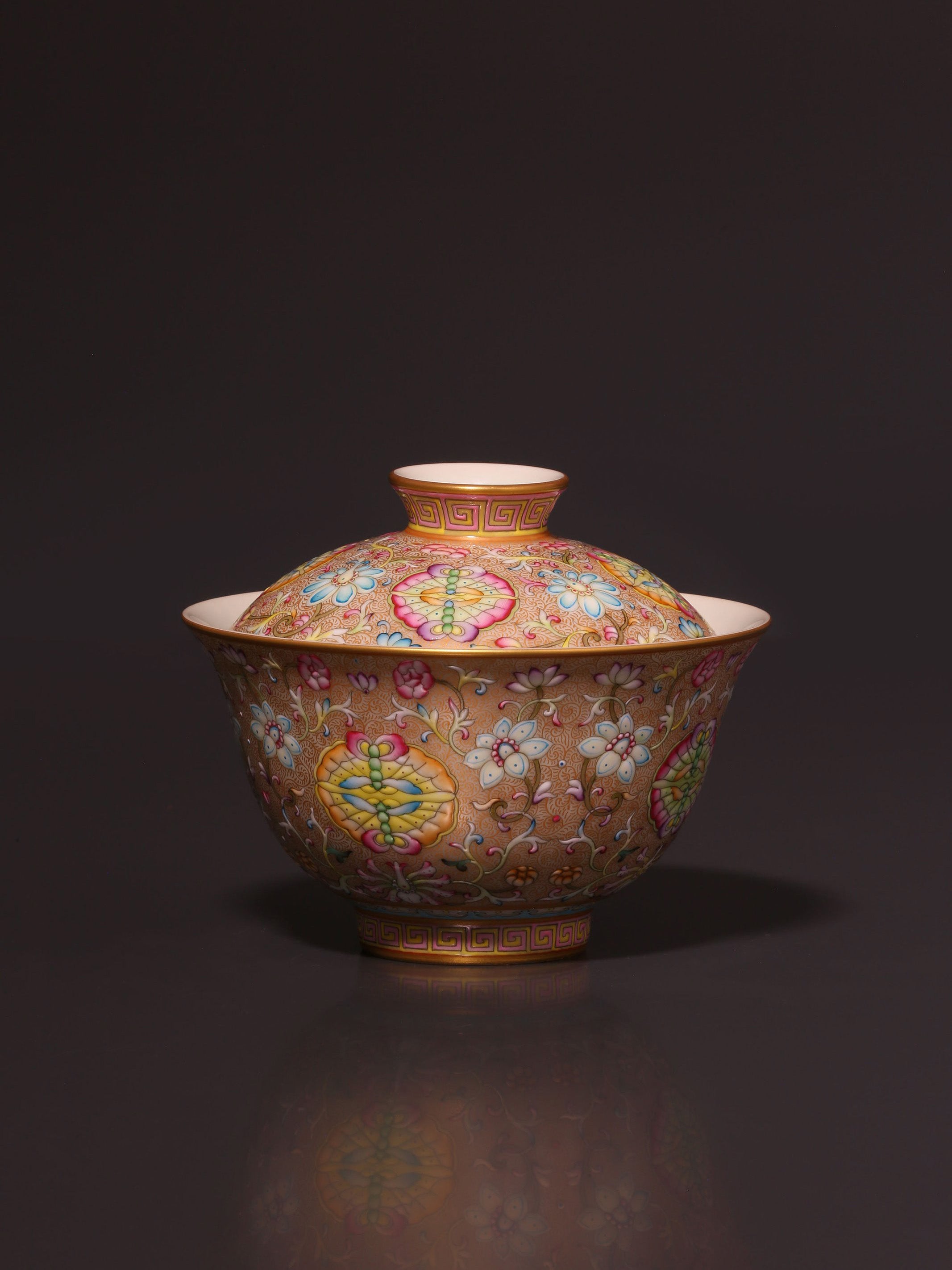 Enamel Lidded Bowl with Gold Ground