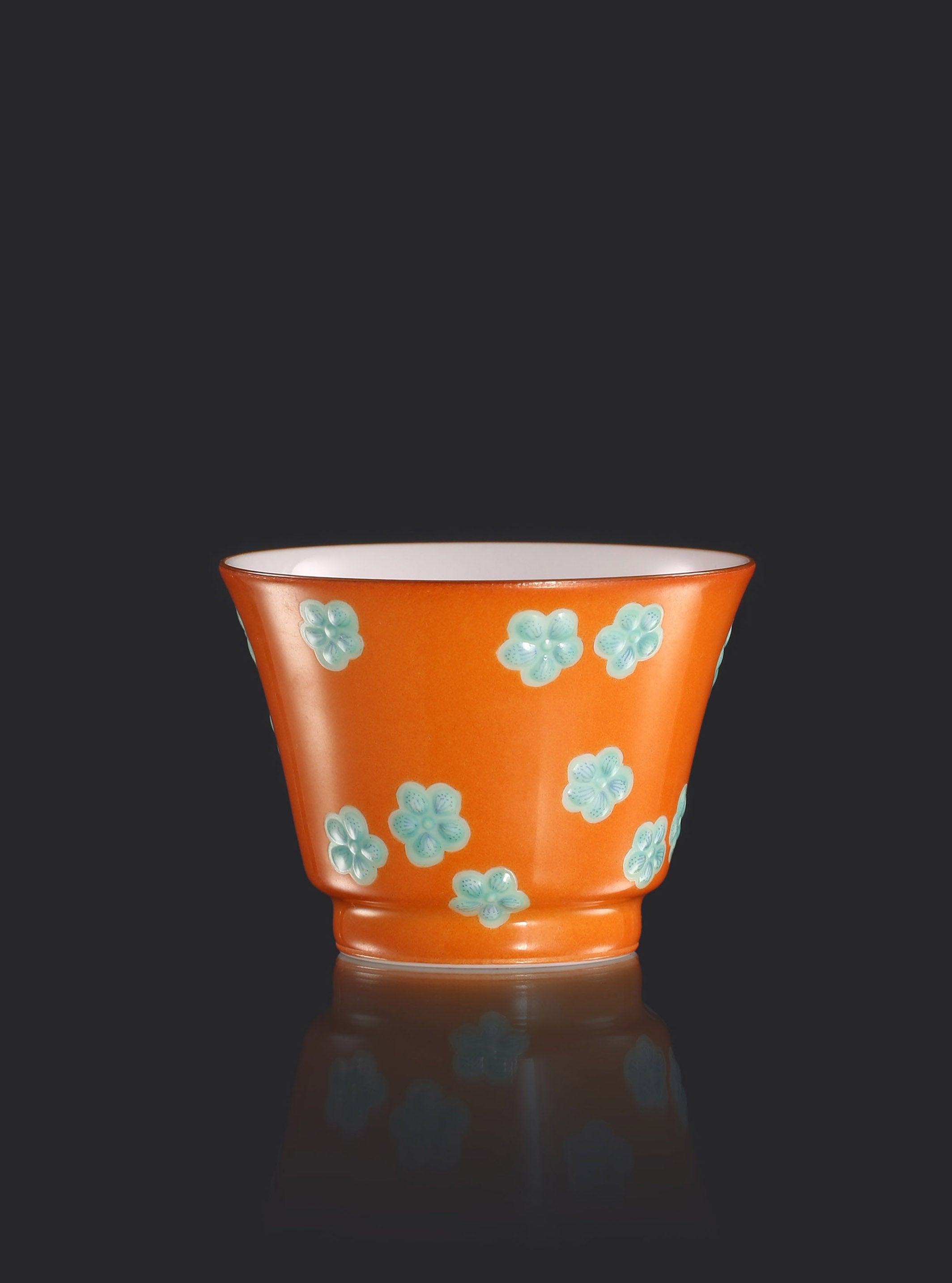 Iron-Red Horse-Hoof Cup with Green Plum Blossoms