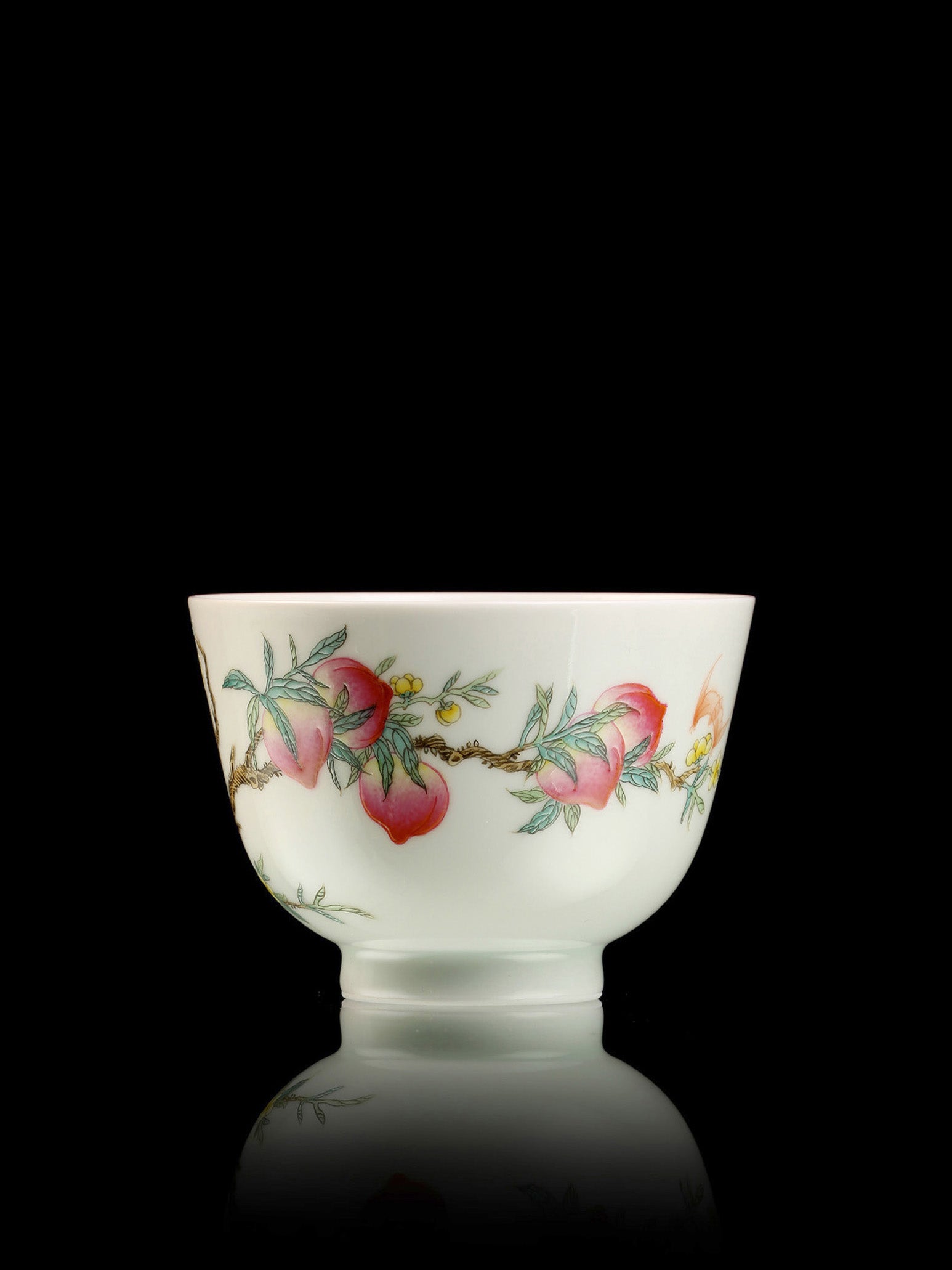 粉彩壽桃菱花壺/茗杯/宮碗