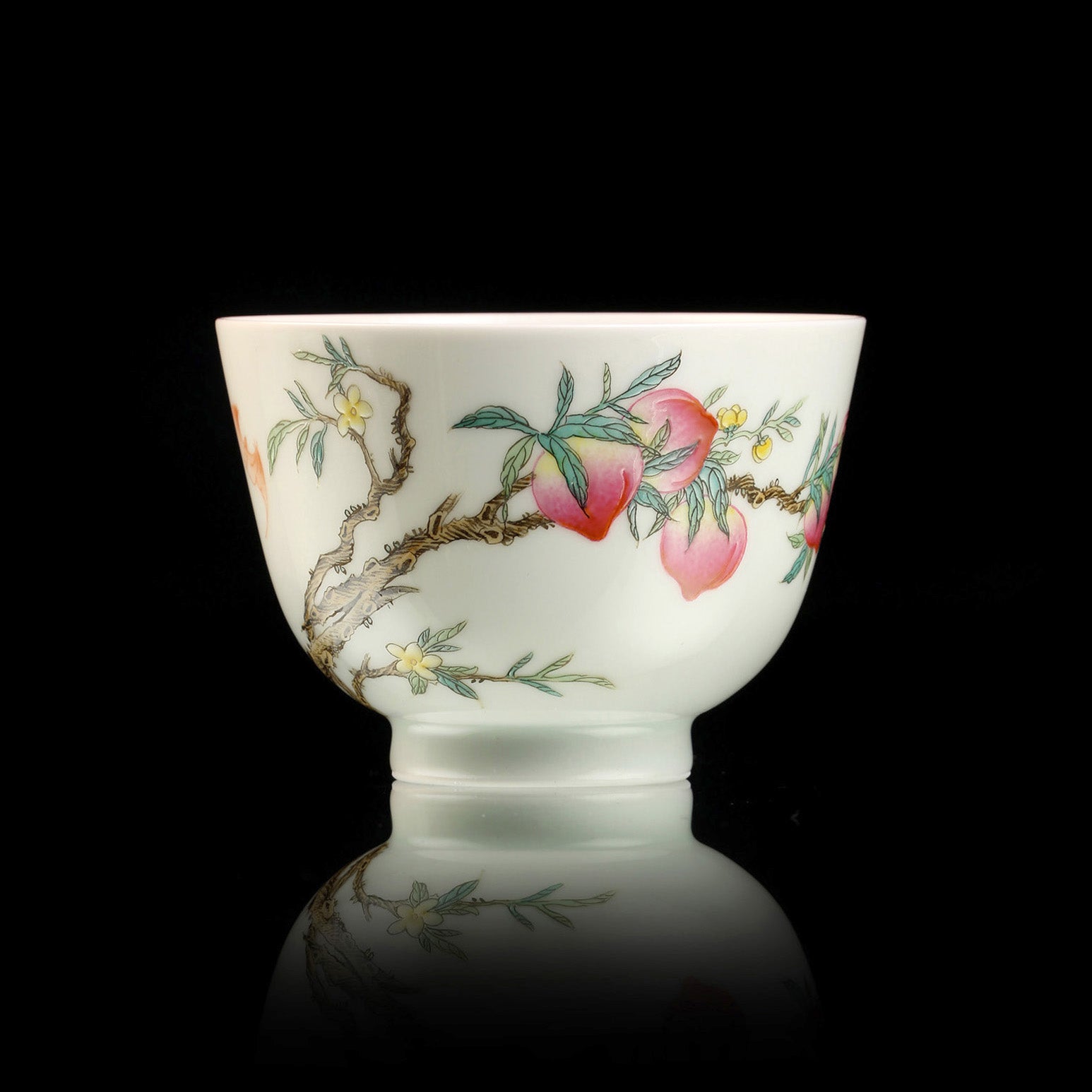 粉彩壽桃菱花壺/茗杯/宮碗