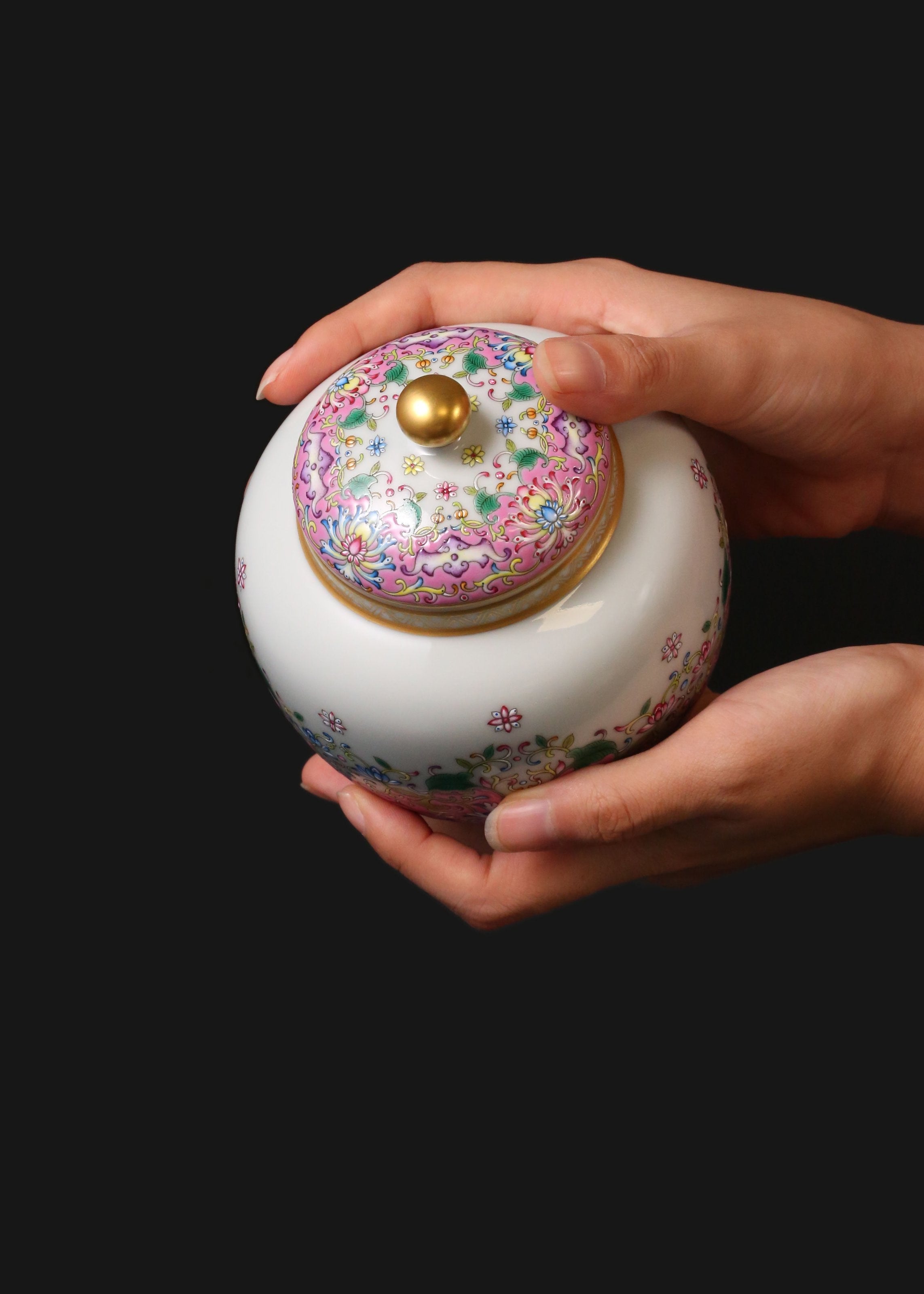 大雅斋福瑞缠枝宝相花茶仓 三色