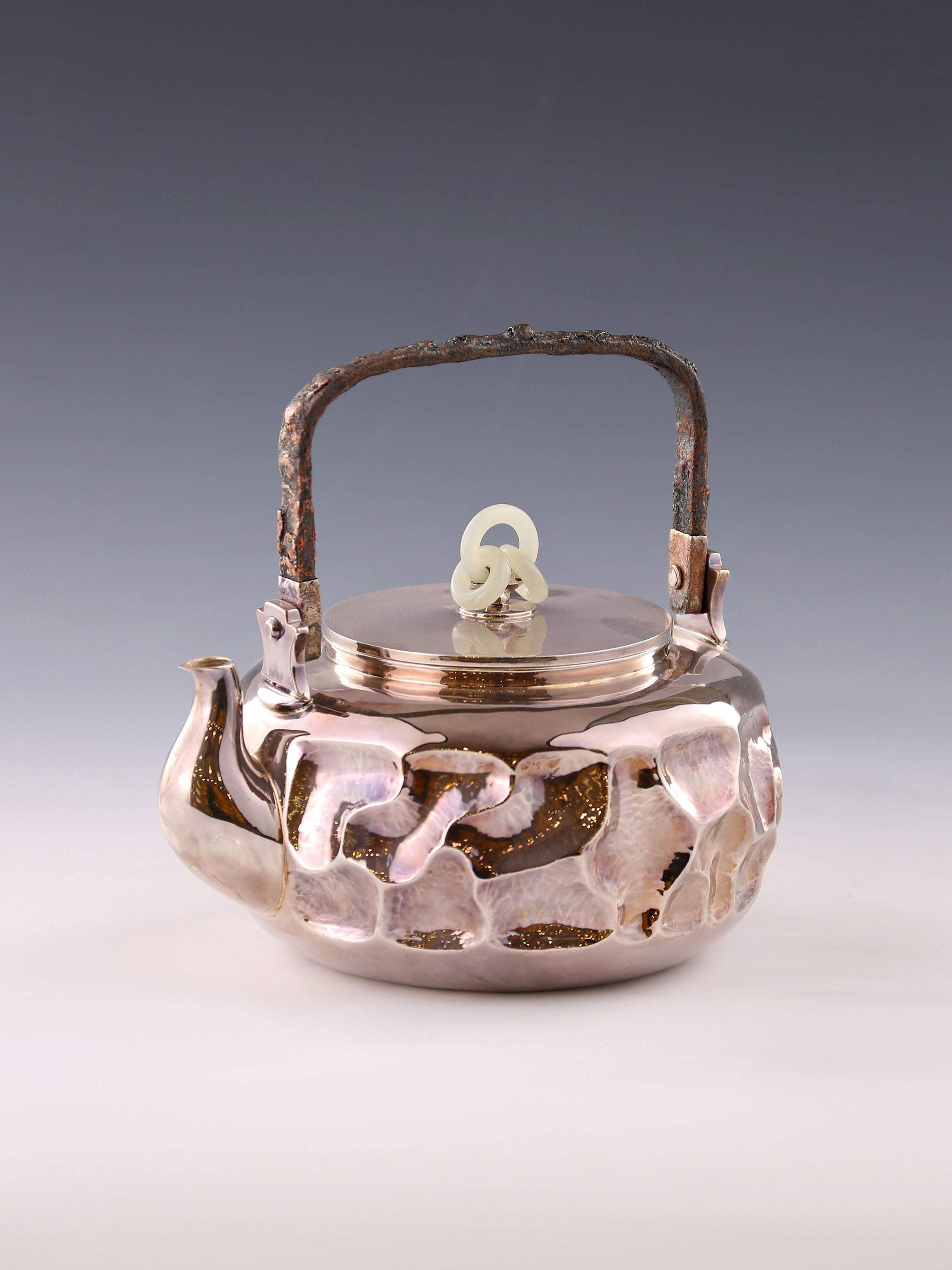 鬼岩目鐵把三環玉銀壺