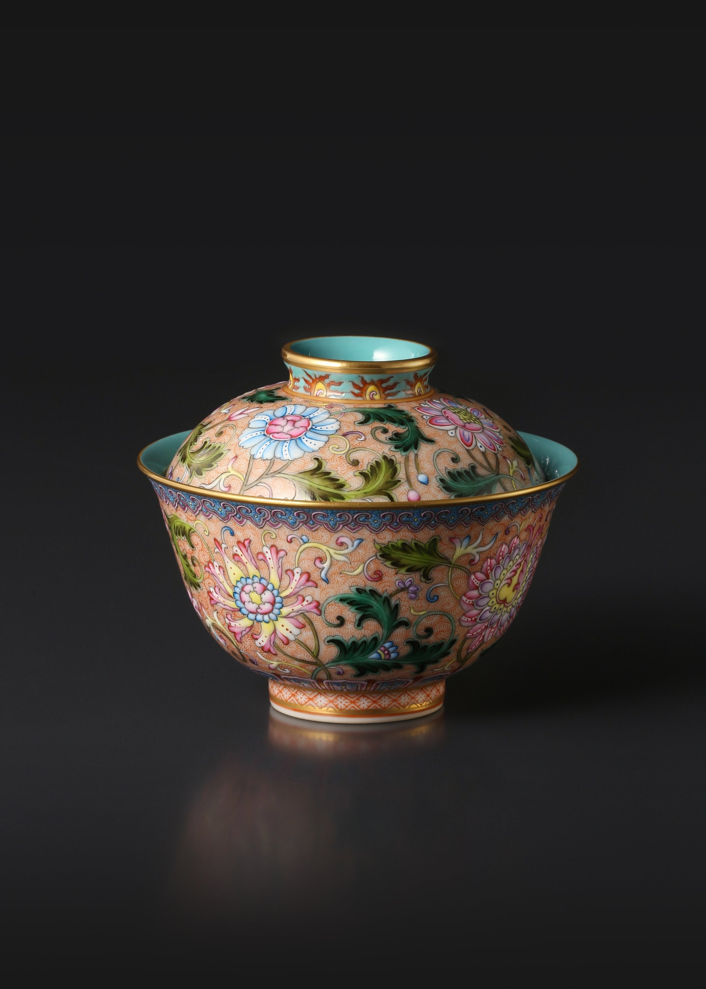 Guyuexuan Gaiwan(Lidded Bowl) / Cup with Scrolling Flowers