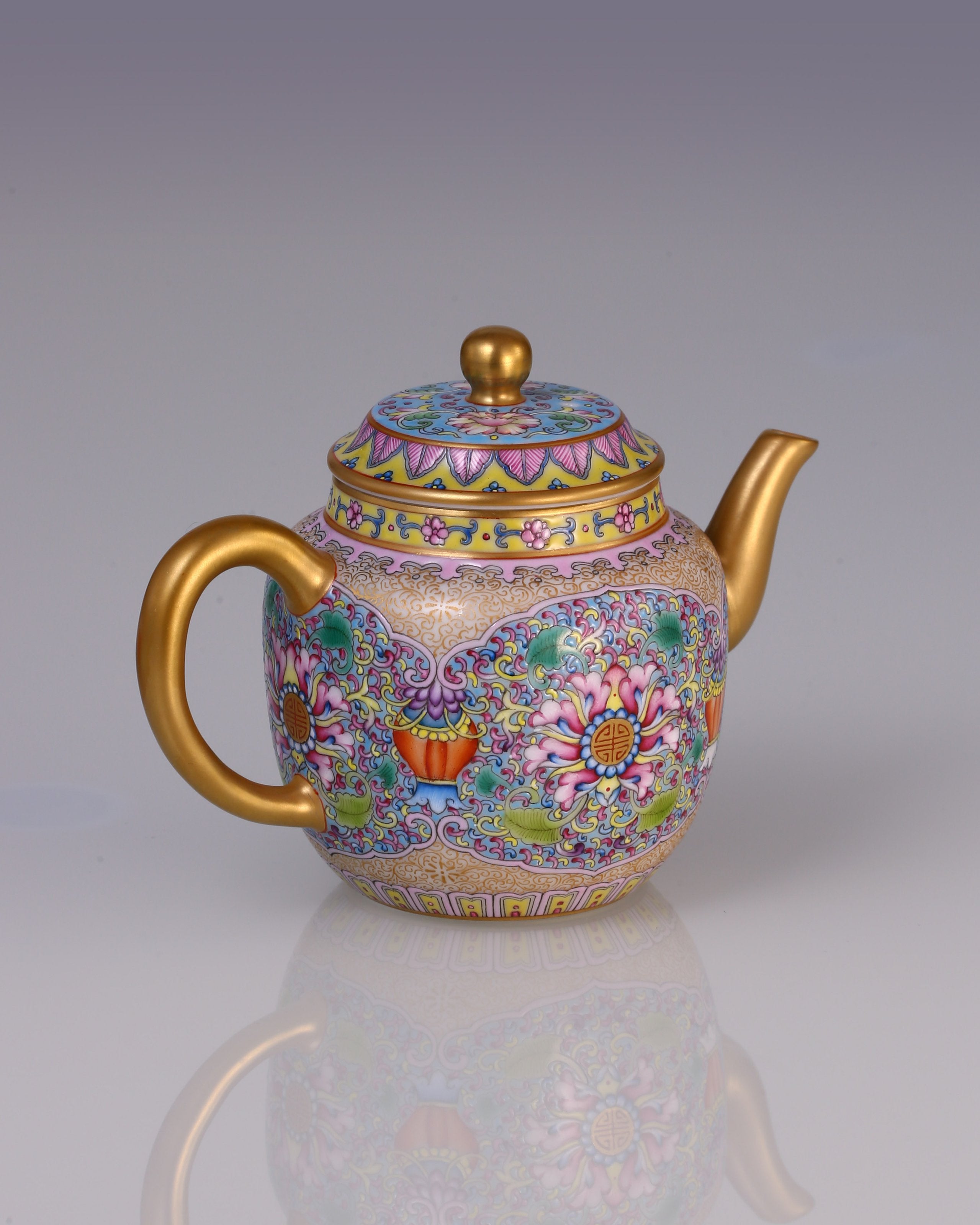 Dayazhai Guyuexuan Palace Lantern Pot