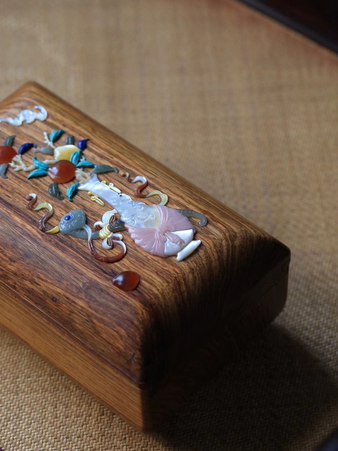 黄花梨 百宝嵌博古 文盒