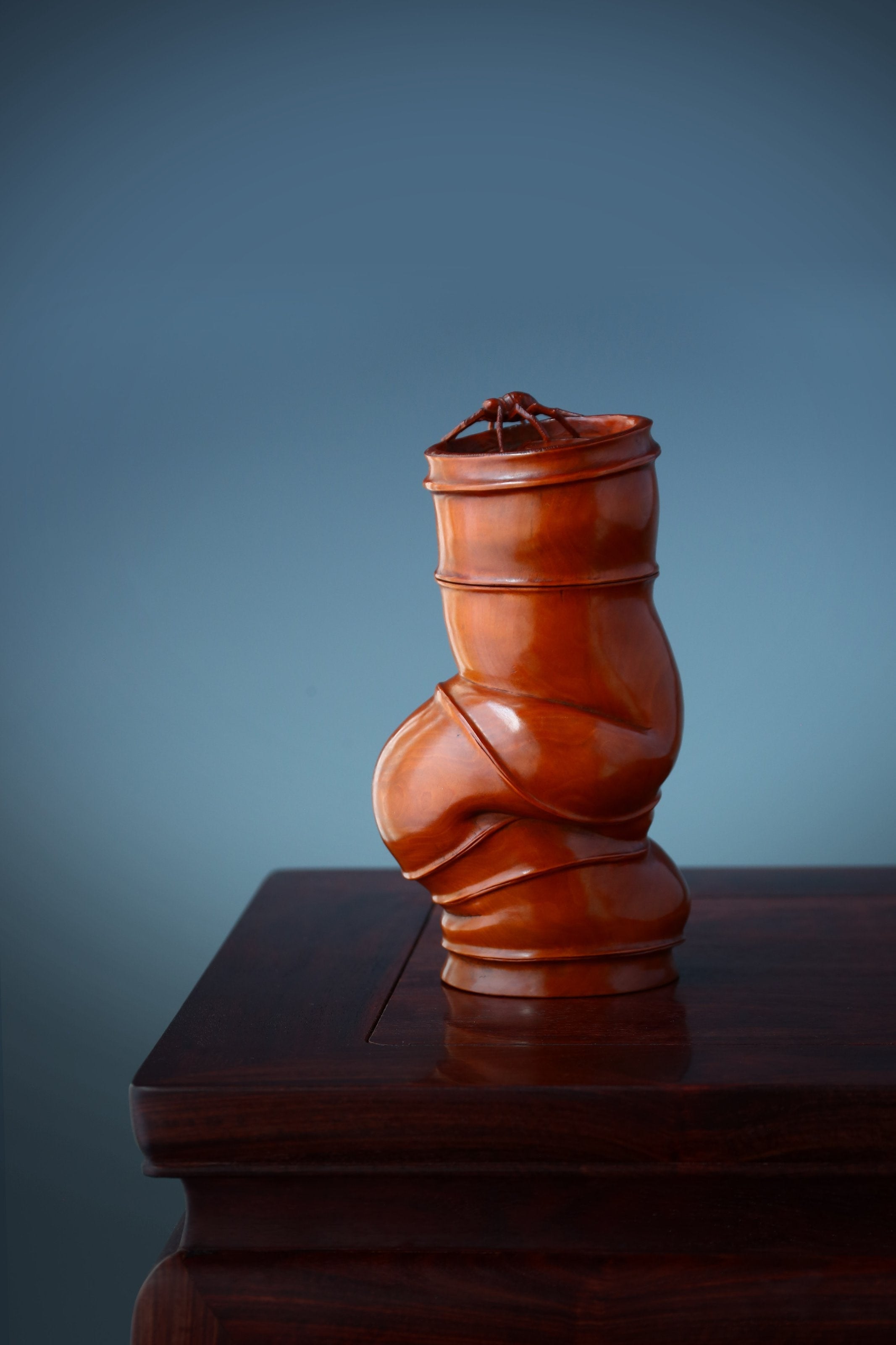 黄杨木雕竹节纹“知足”茶叶罐