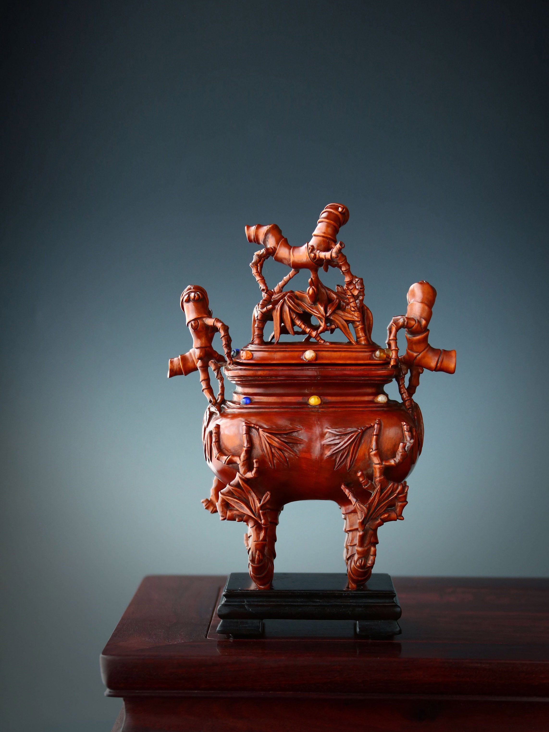 节节高升黄杨木雕香炉