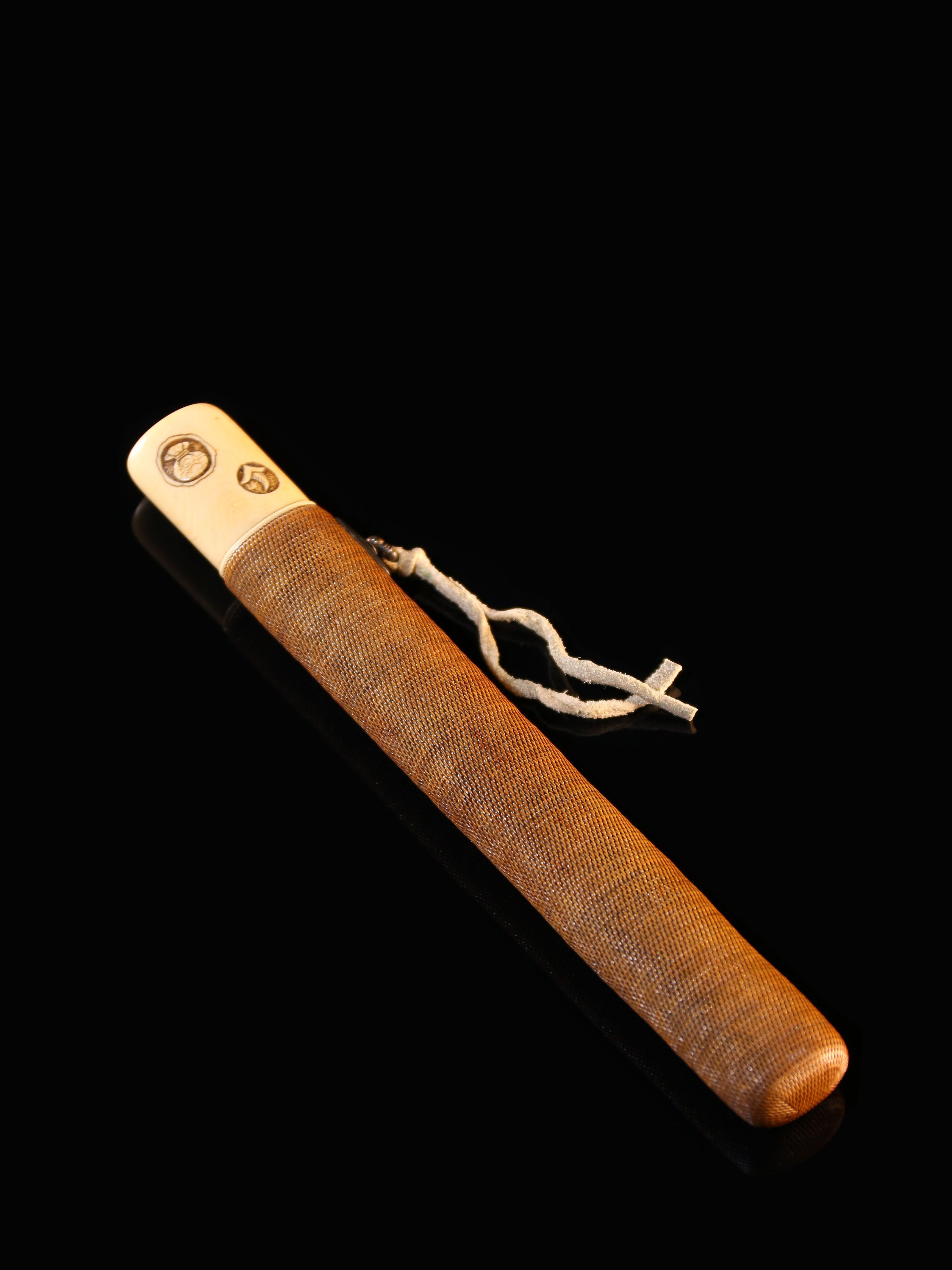 鲸鱼须编织香筒