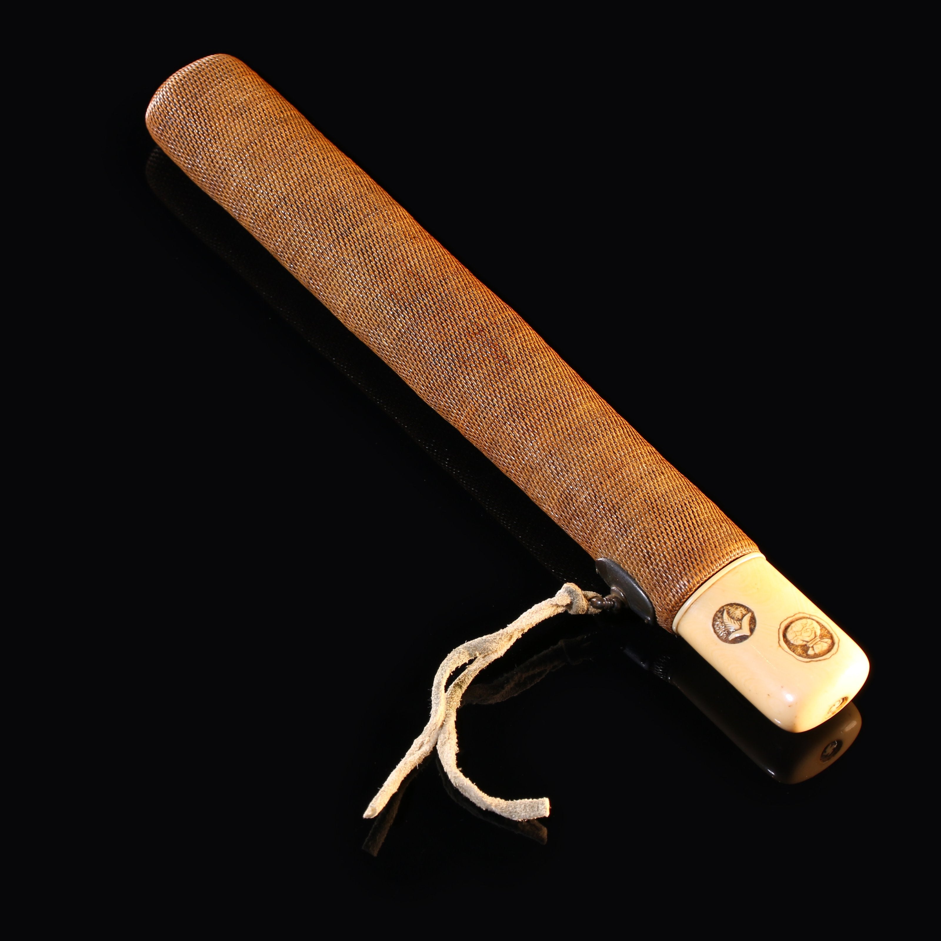 鲸鱼须编织香筒