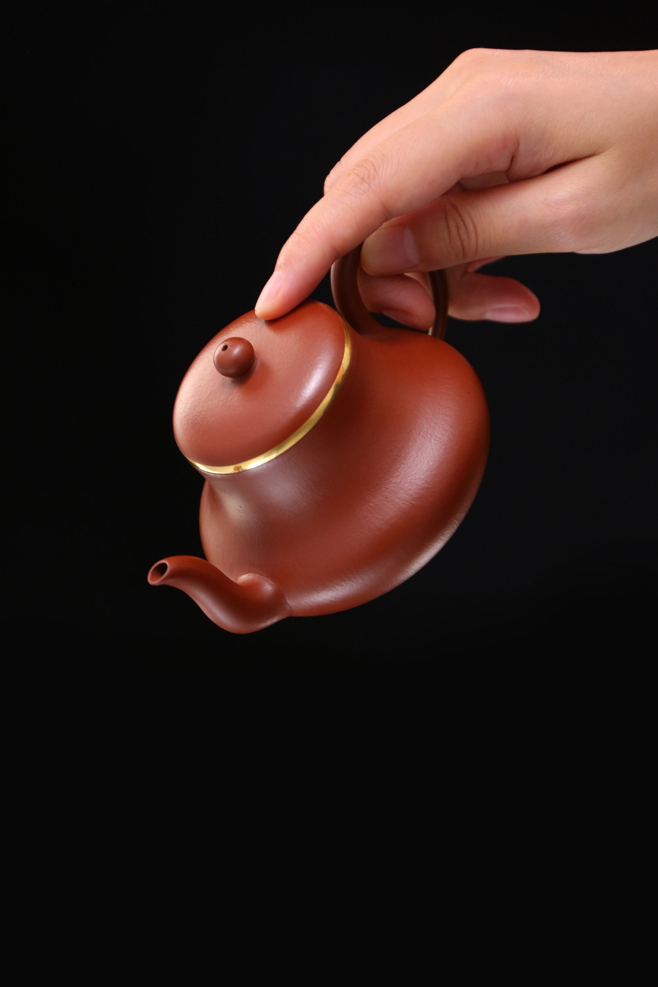 秦巡制赵庄老朱泥君德壶