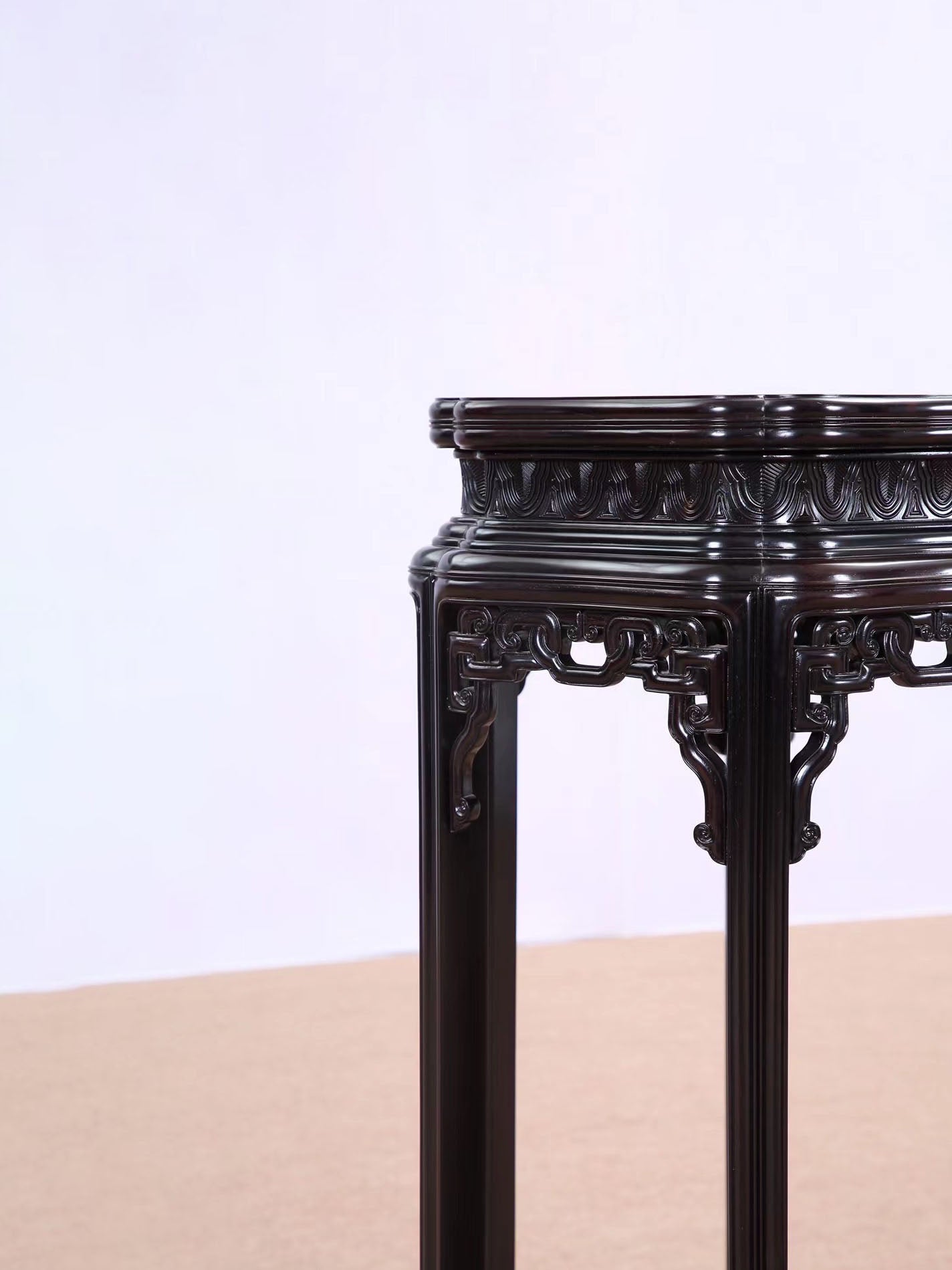 赞比亚紫檀 六角缠枝花几