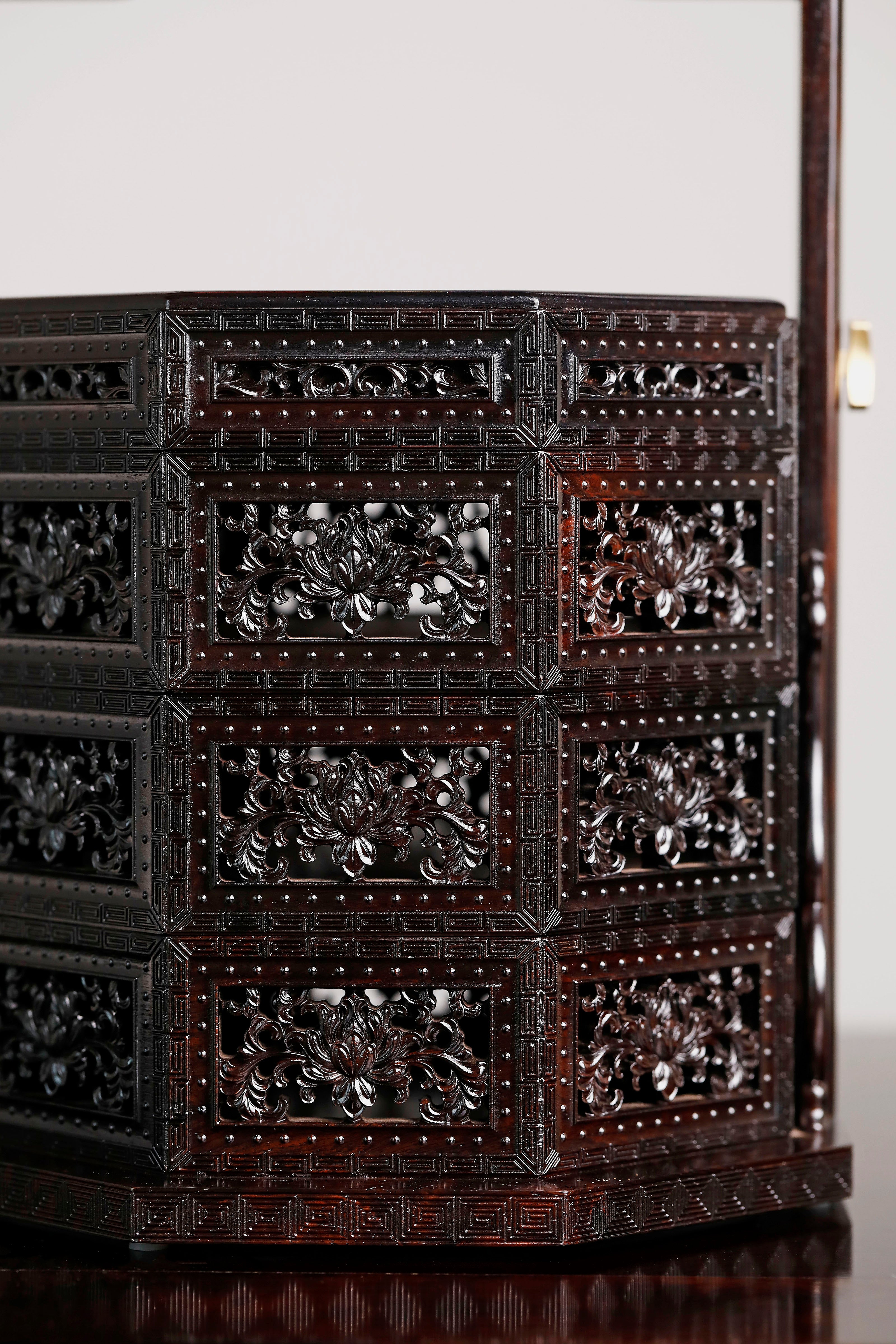 紫光檀鏤空八角提盒