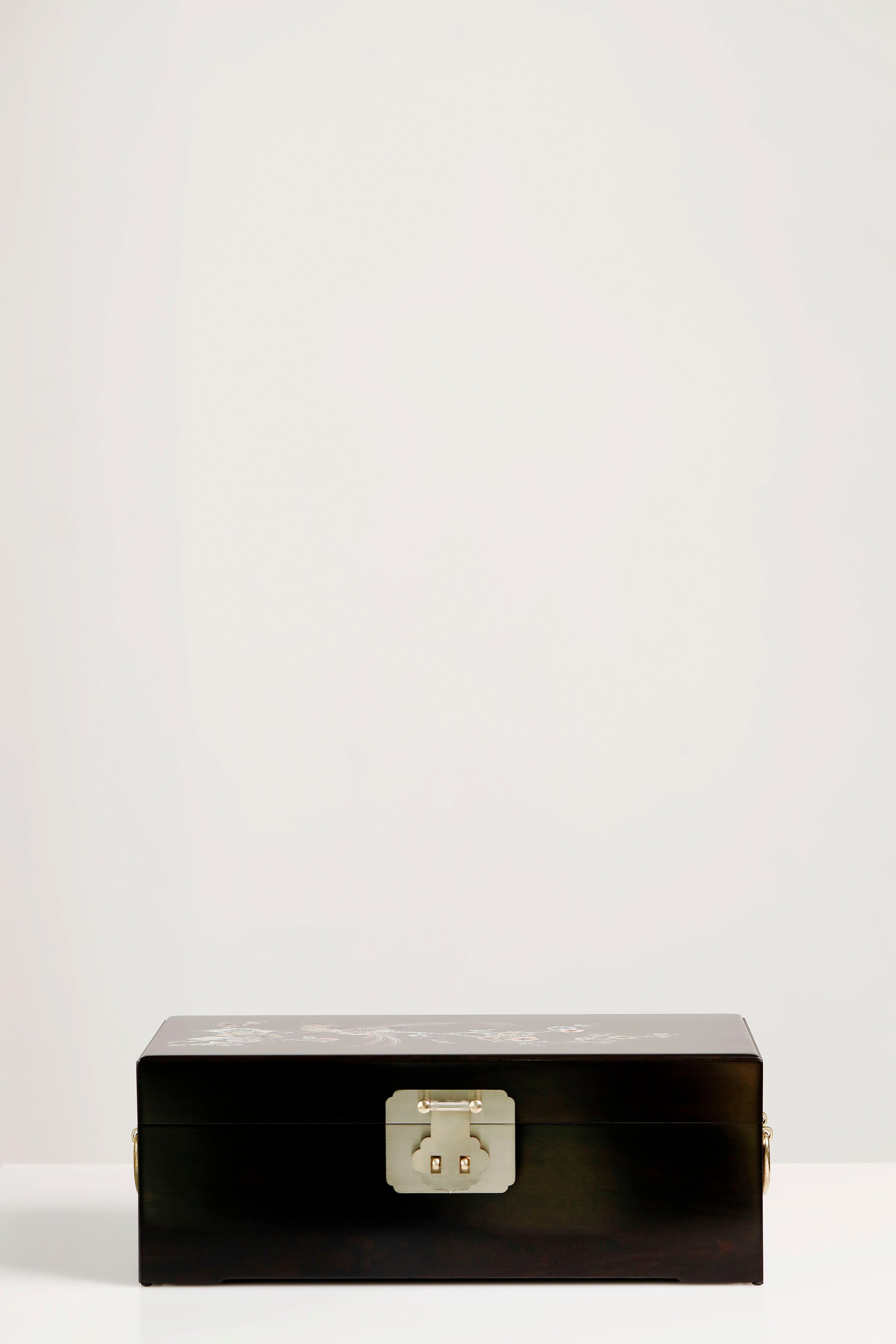 紫光檀喜上眉梢螺钿盒