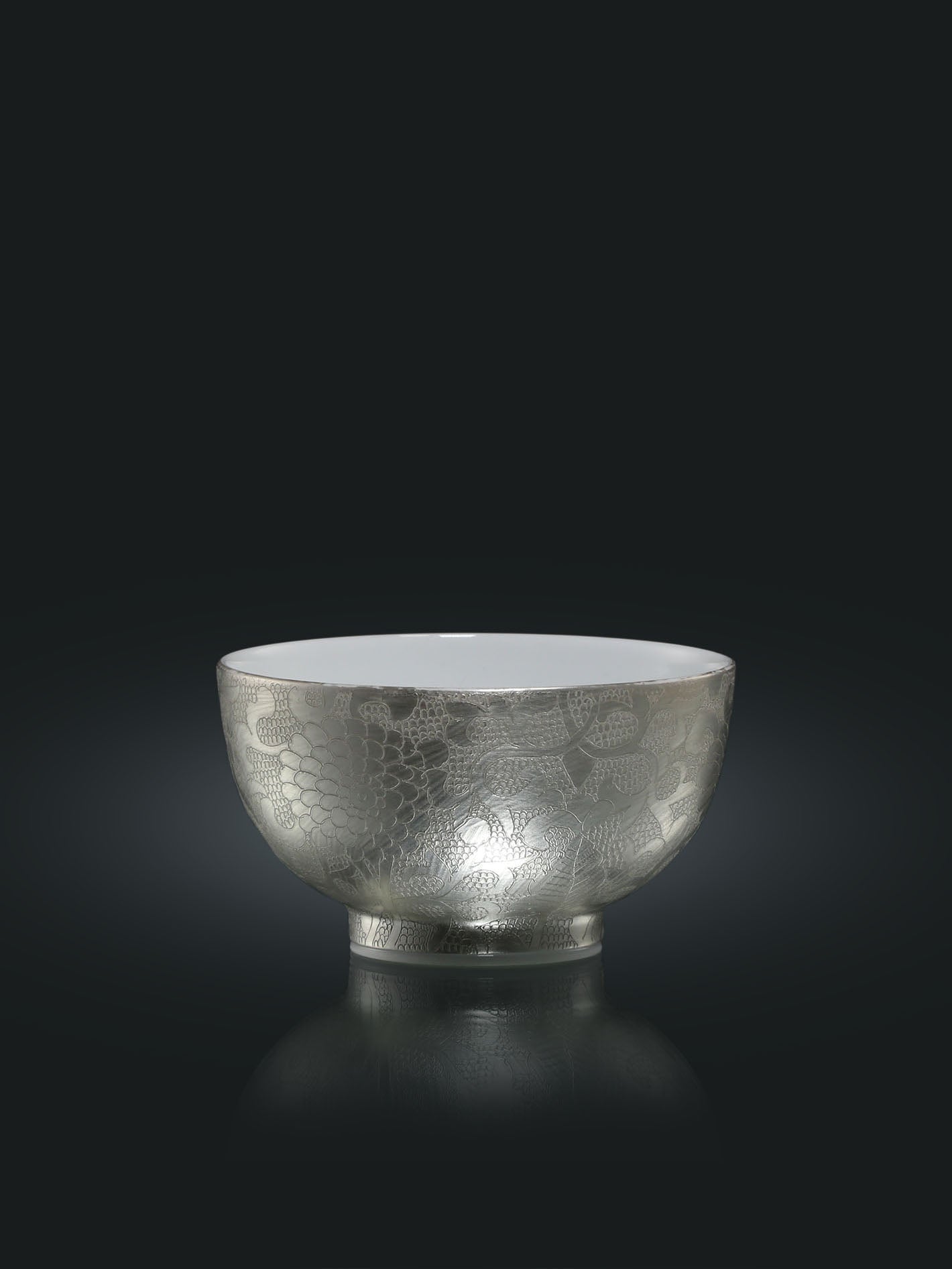 Hand-Carved Full-Flower Silver-Decorated Lidded Bowl / Cup