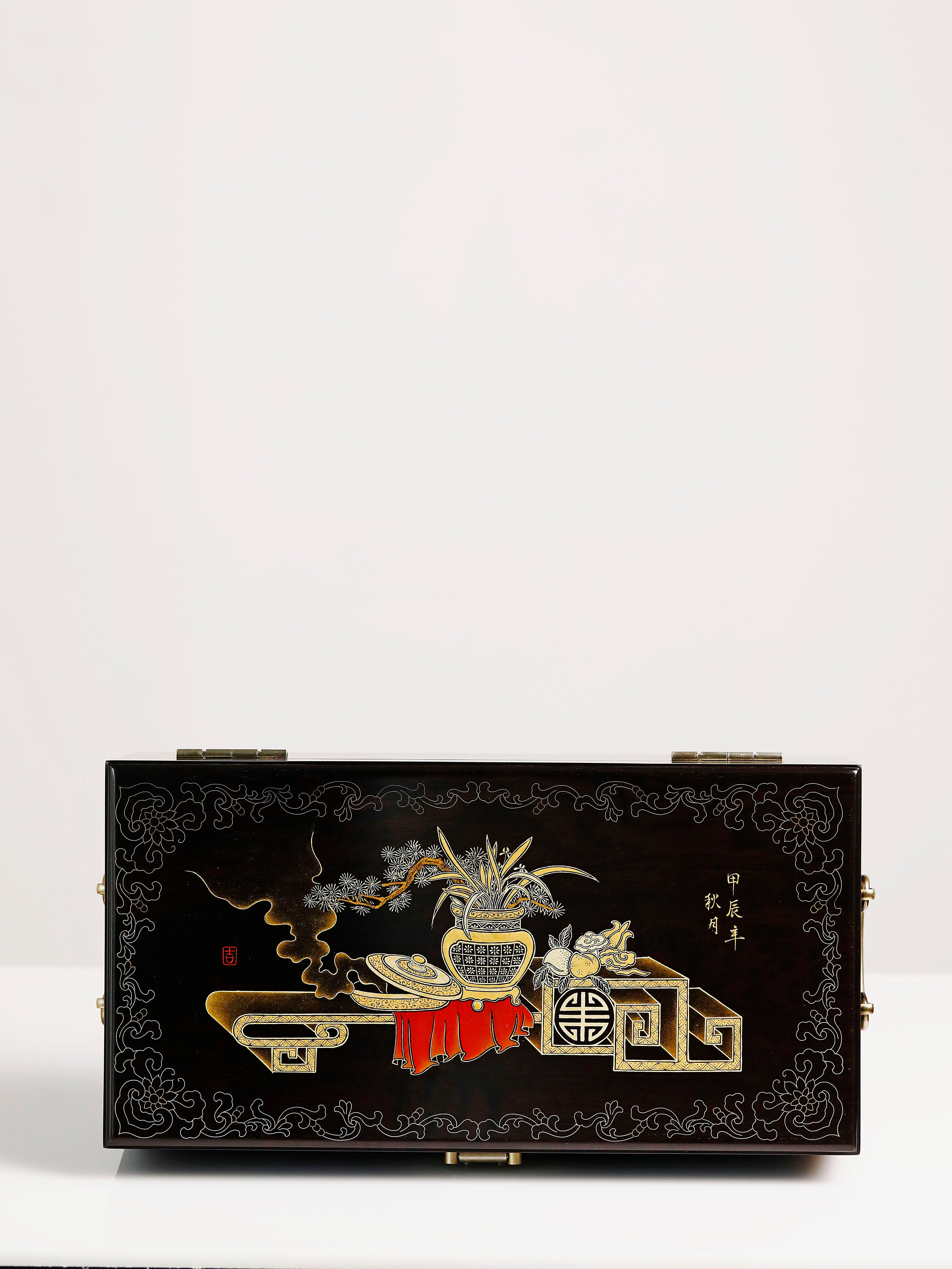 紫光檀鸳鸯戏水/博古图描金盒