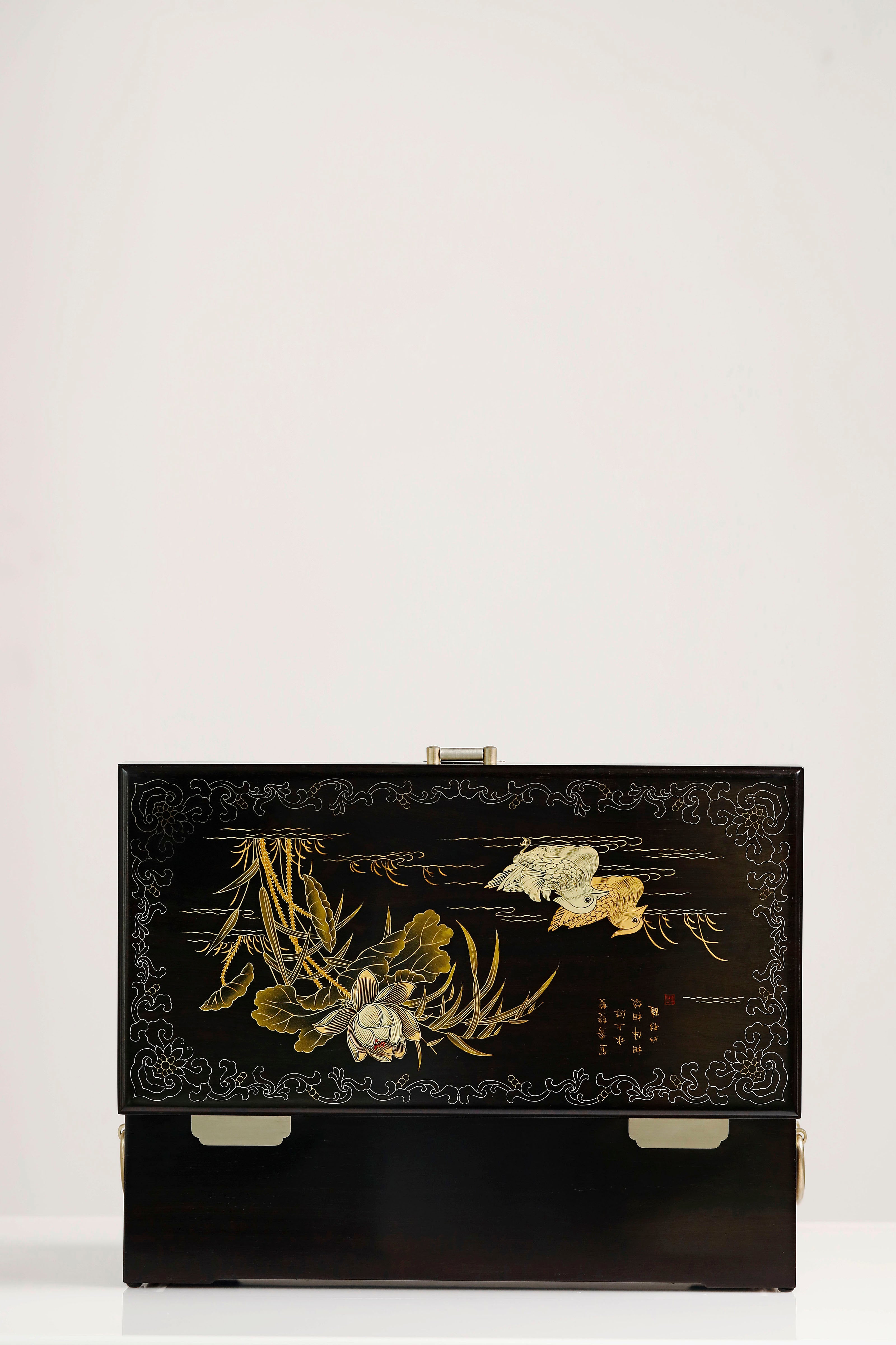 紫光檀鸳鸯戏水/博古图描金盒