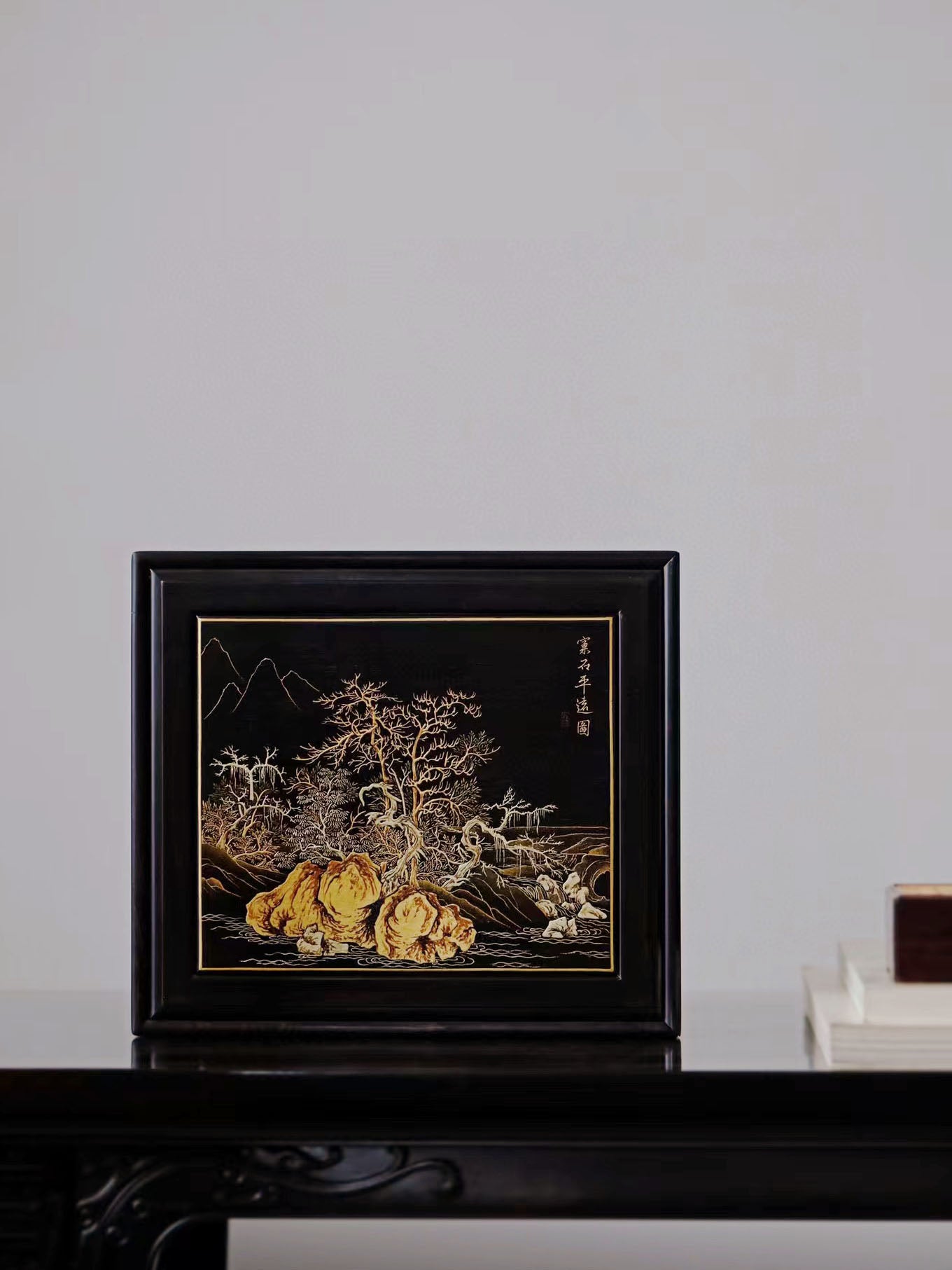 紫光檀仙閣圖/窠石平遠圖描金抽拉茶盒