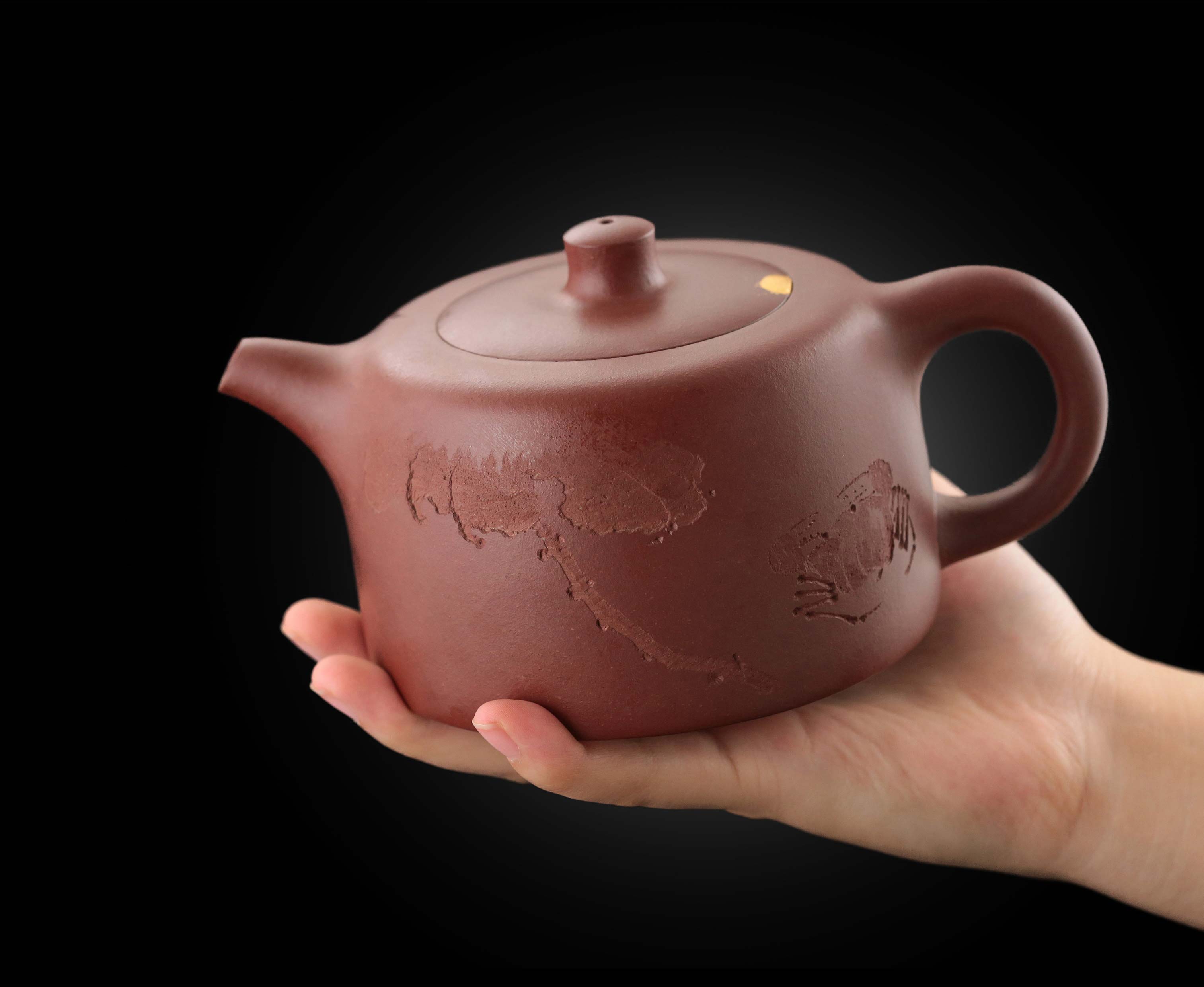 2008年饶宗颐刻绘清水泥井栏书画壶