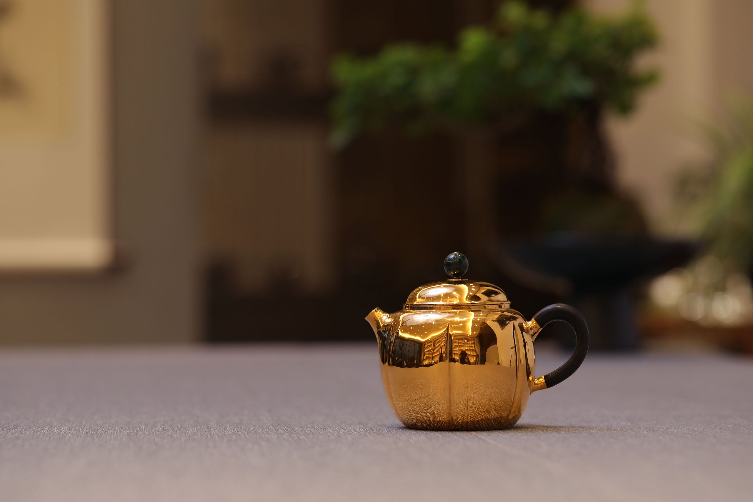 Ruyi Begonia | Pure Gold