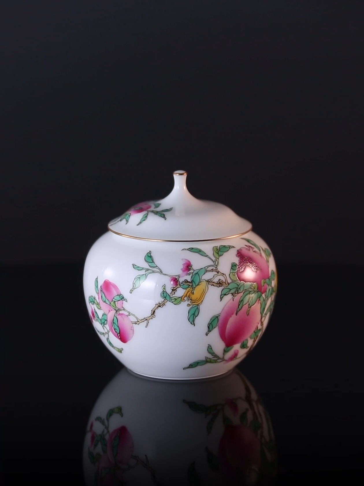 三多苹果茶叶罐