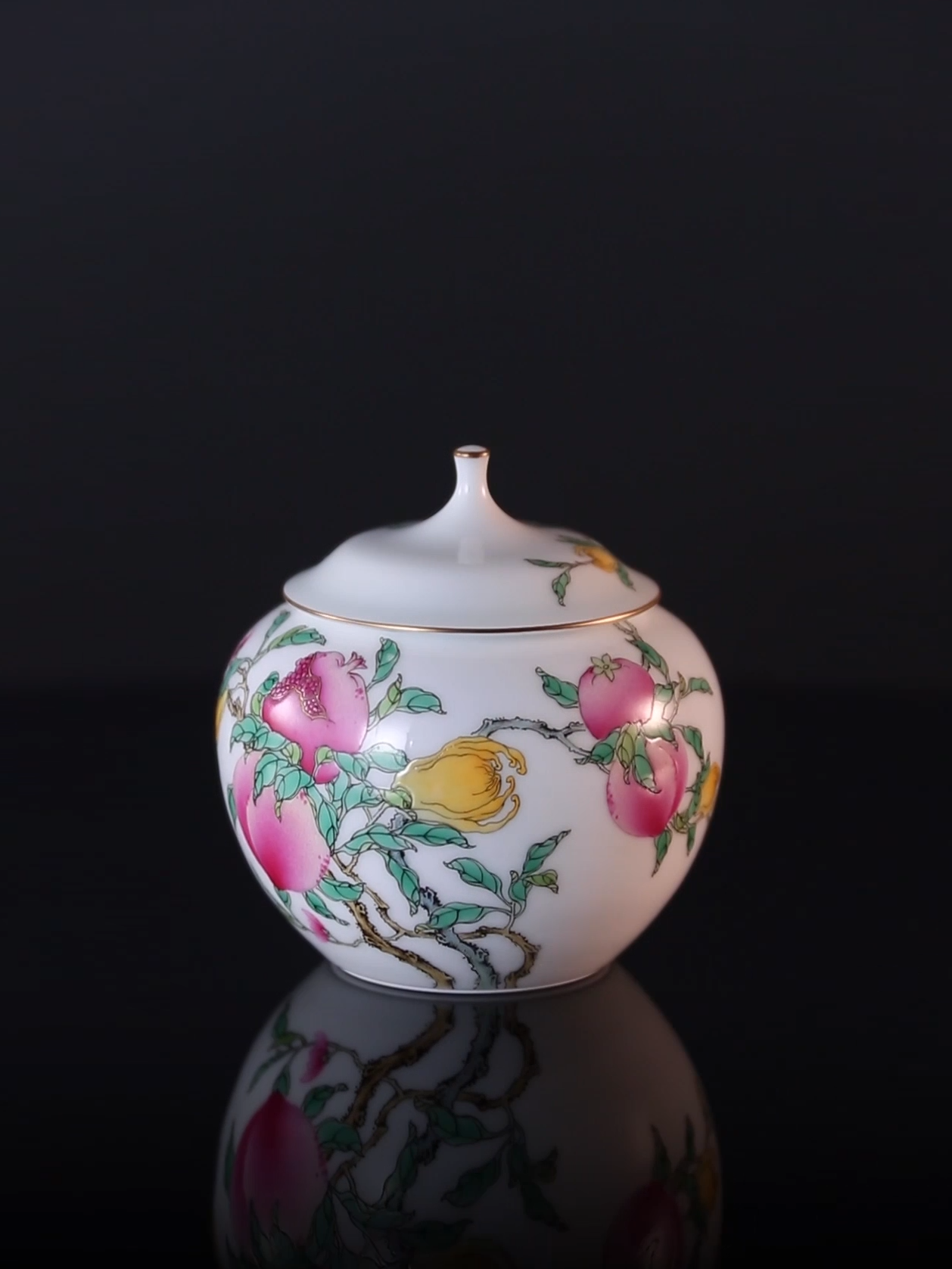 三多苹果茶叶罐