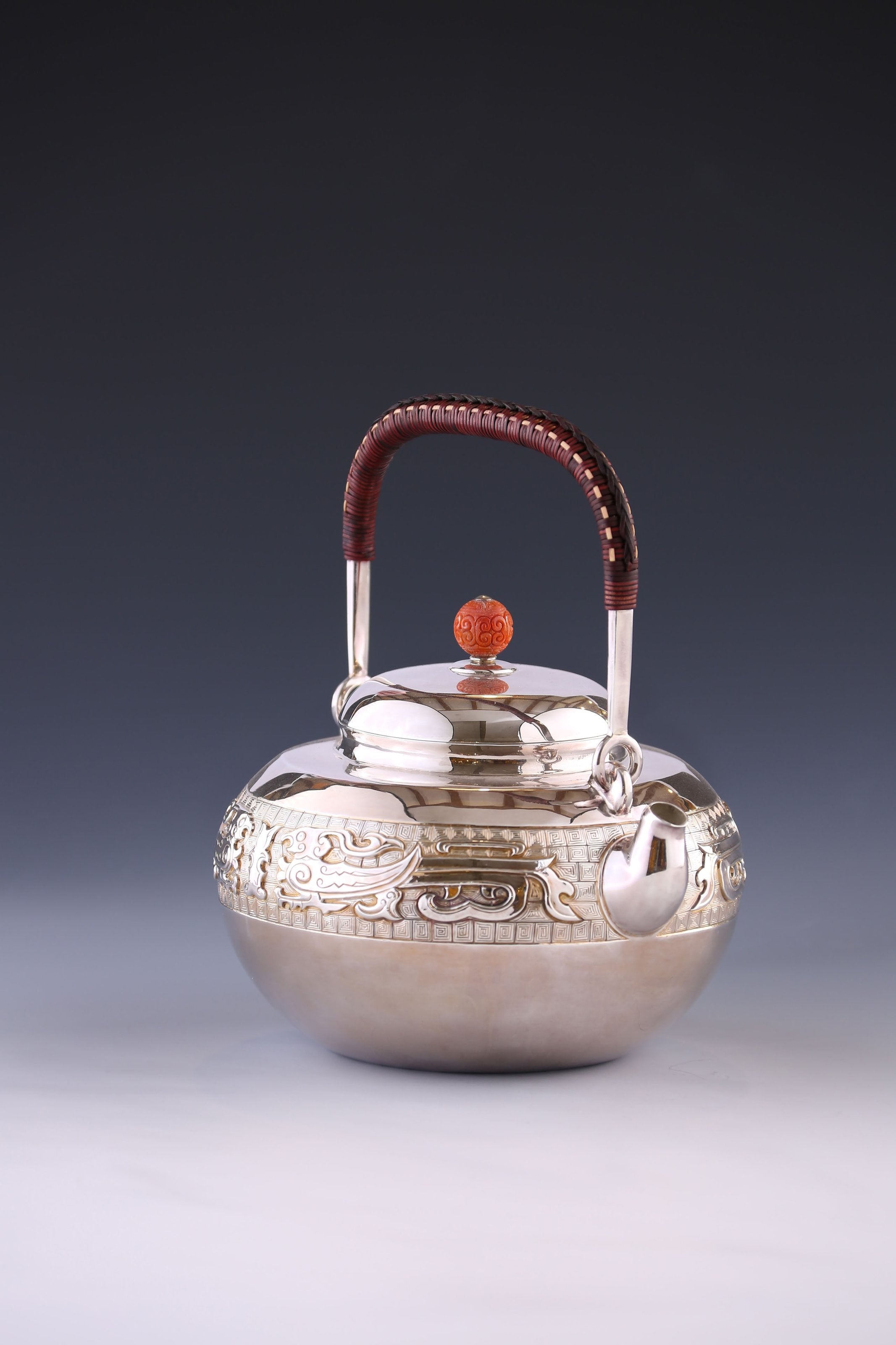 南红摘神凤银壶