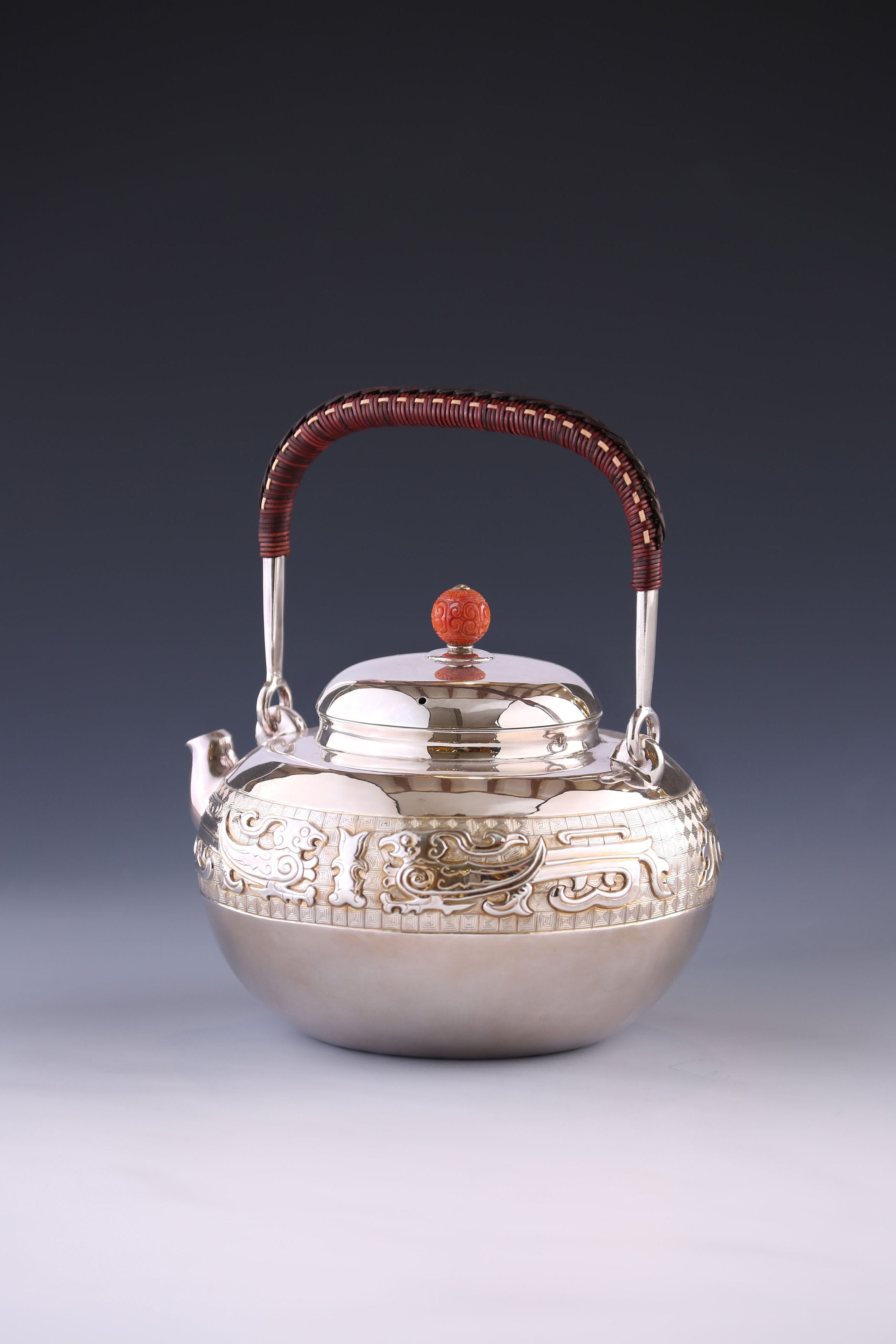 南红摘神凤银壶