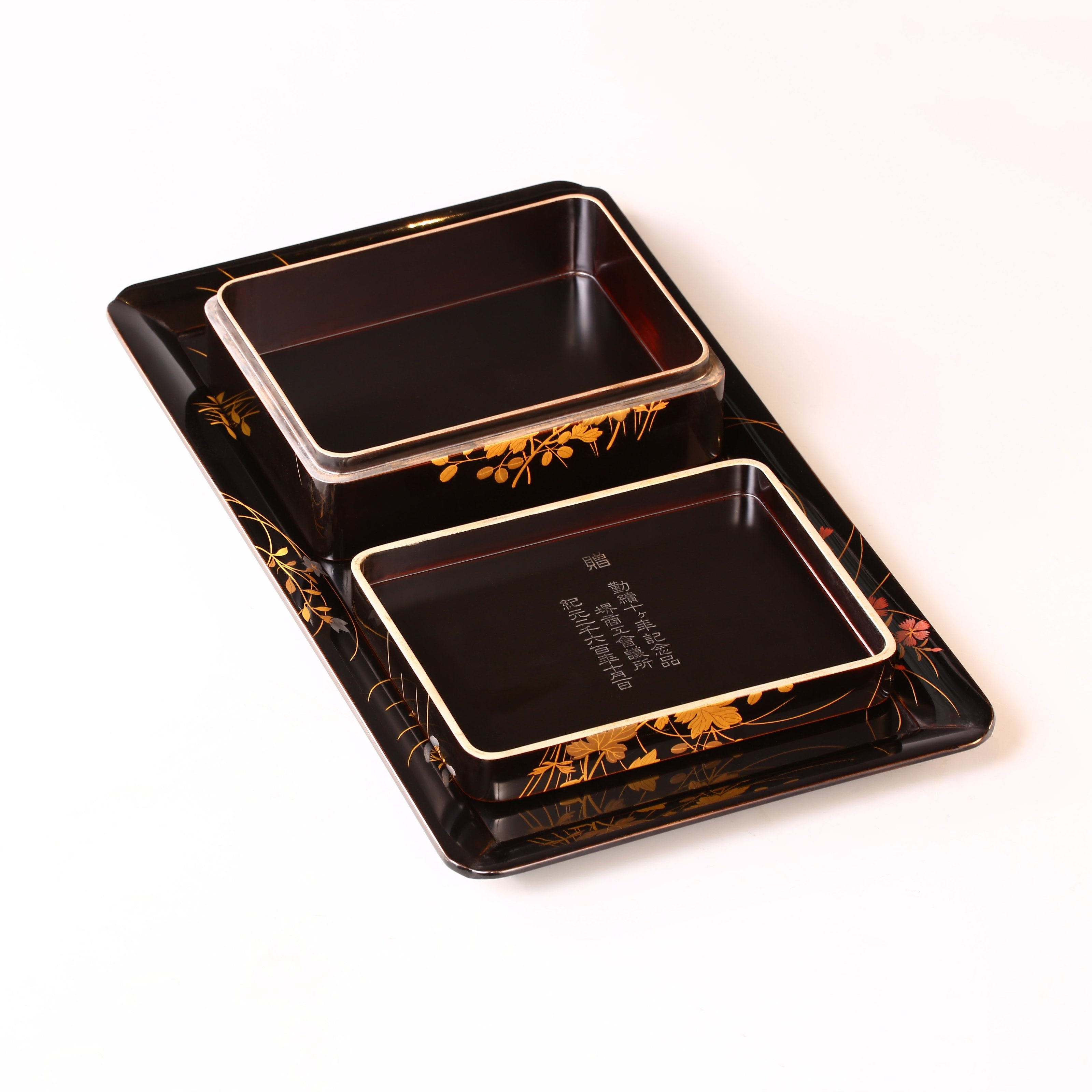 1940年前制花草莳绘烟具套装