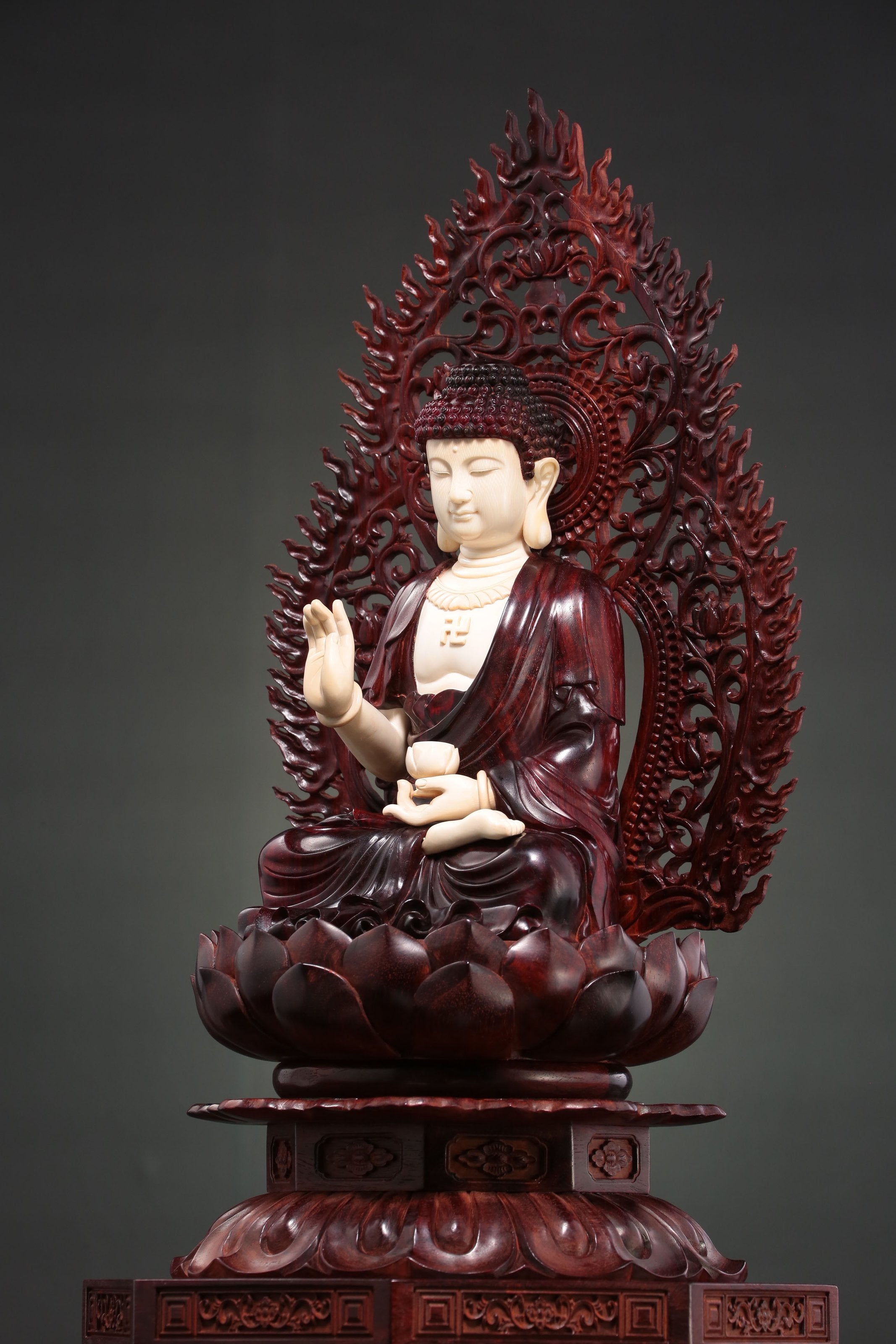 釋迦摩尼佛