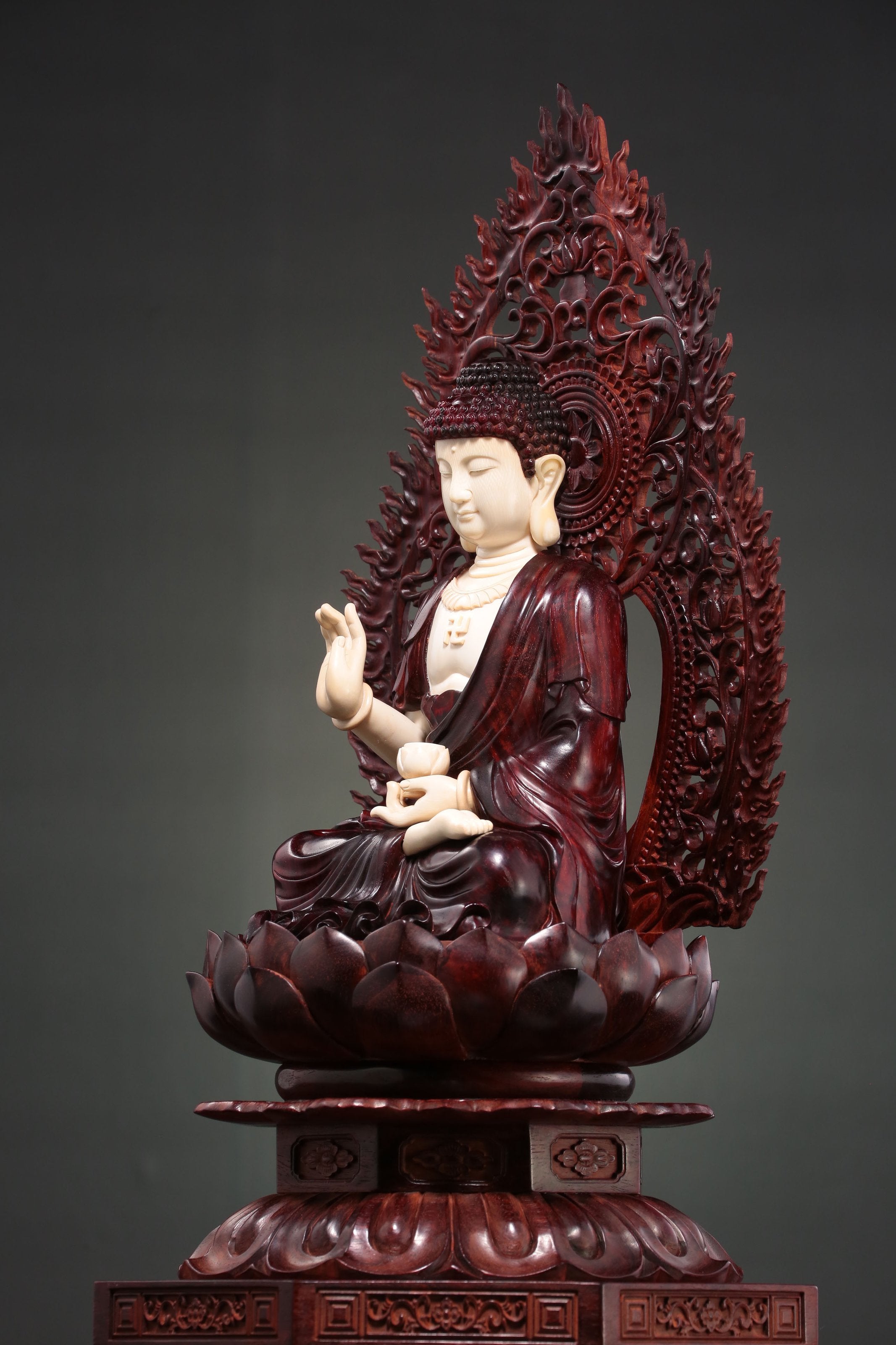 釋迦摩尼佛