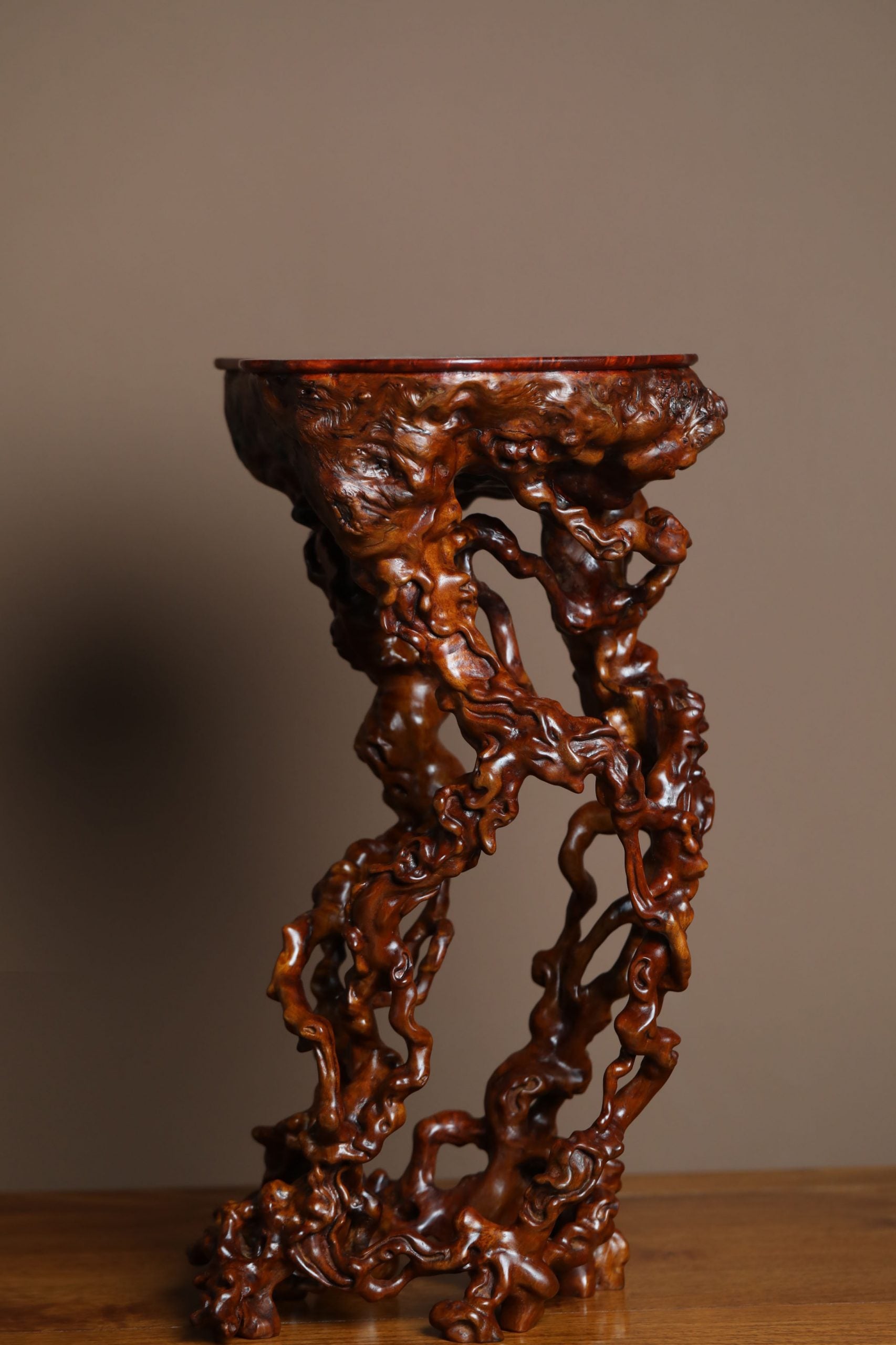 freeform root carving incense table