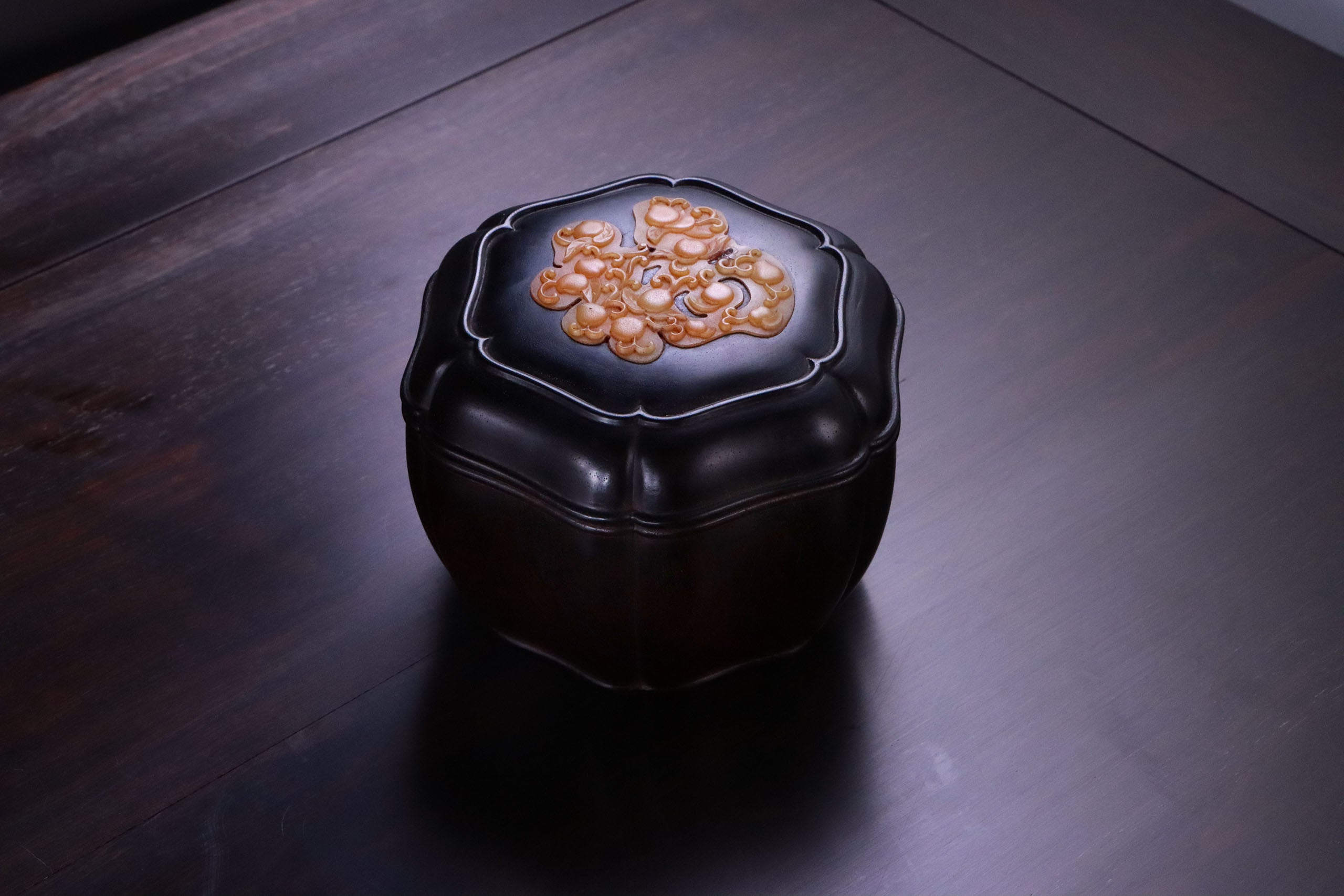 添福小叶紫檀葵口茶仓