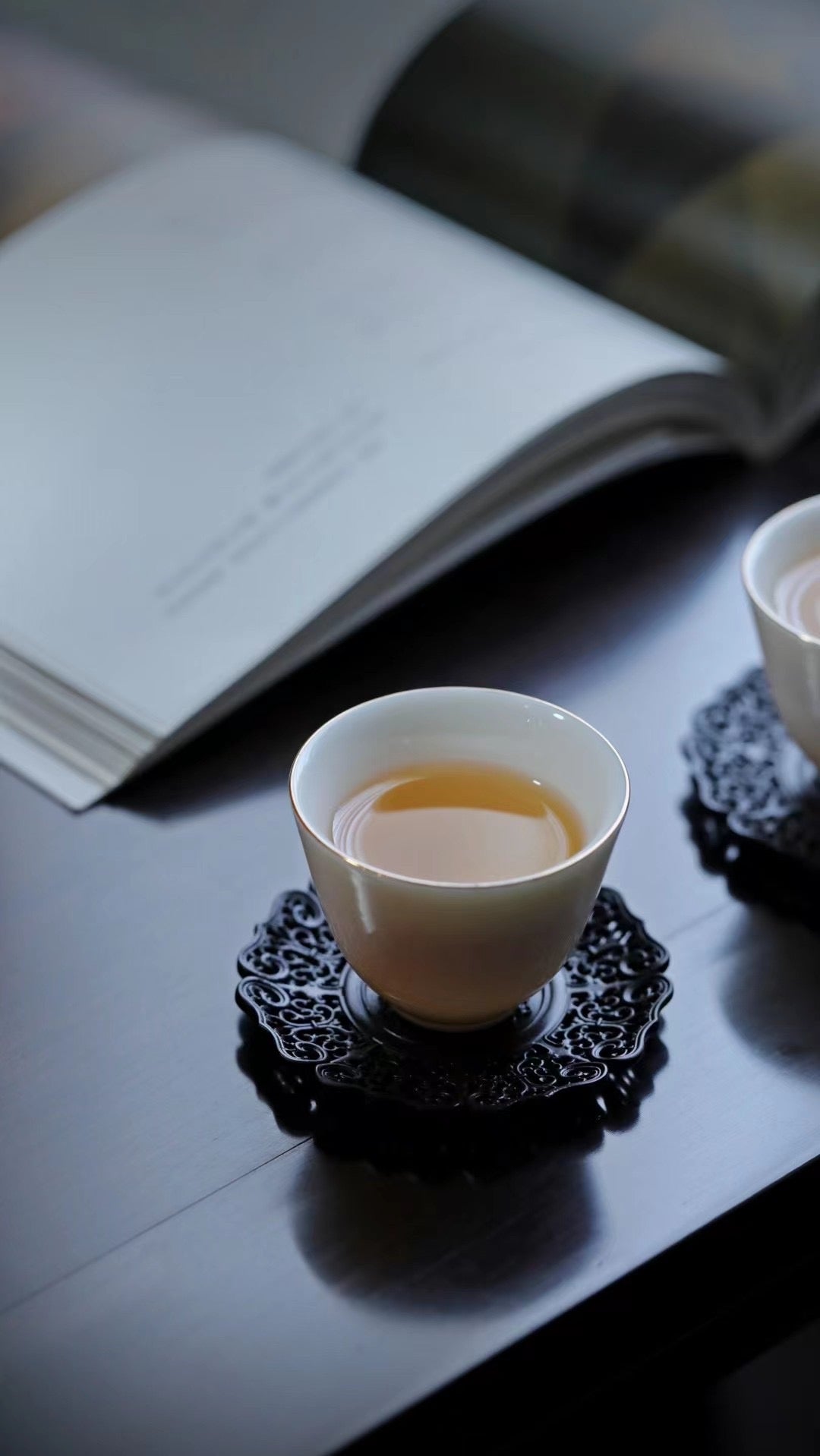 透雕缠枝莲纹杯垫(一套六个)